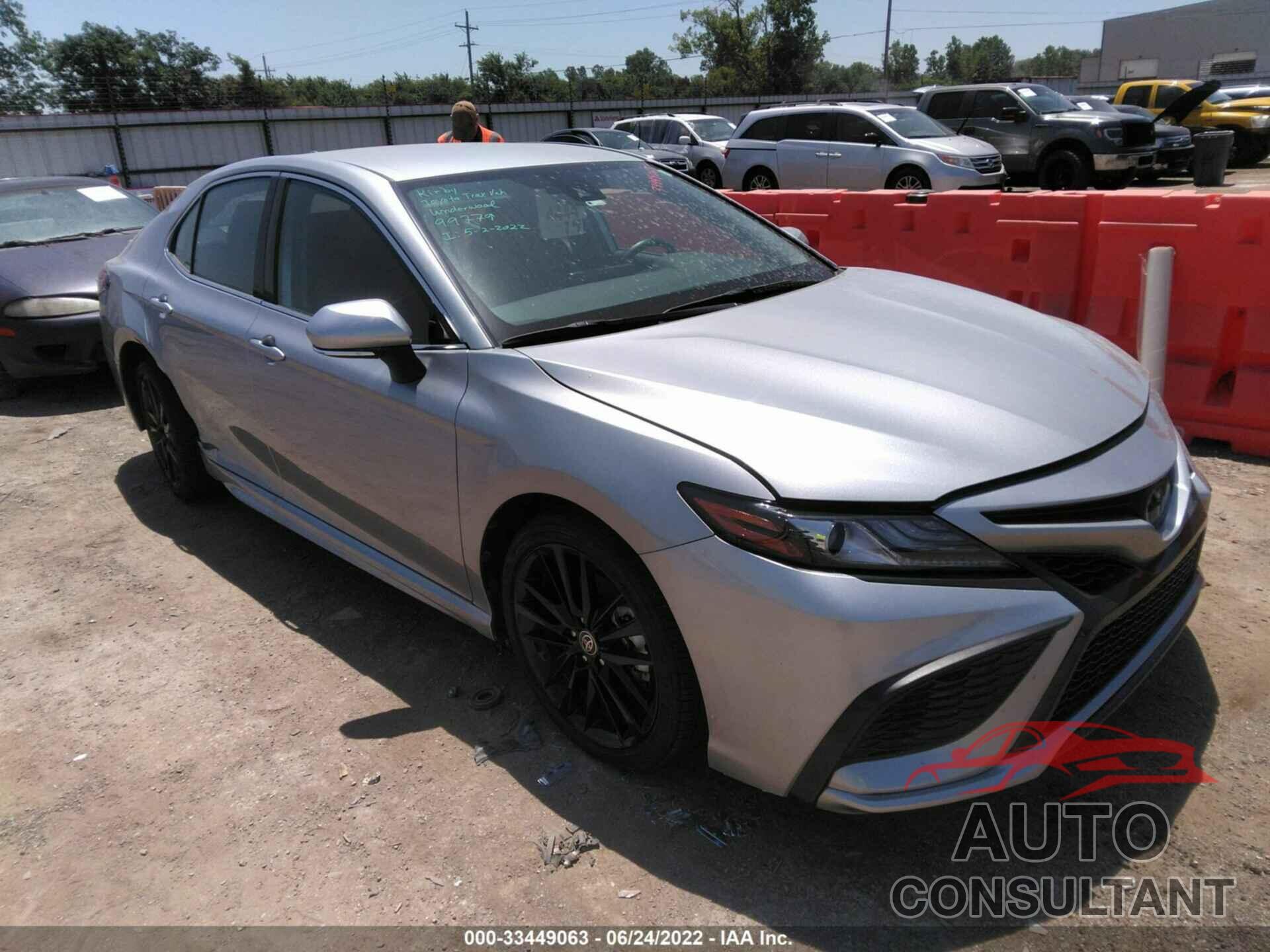TOYOTA CAMRY 2021 - 4T1K61AK9MU605495