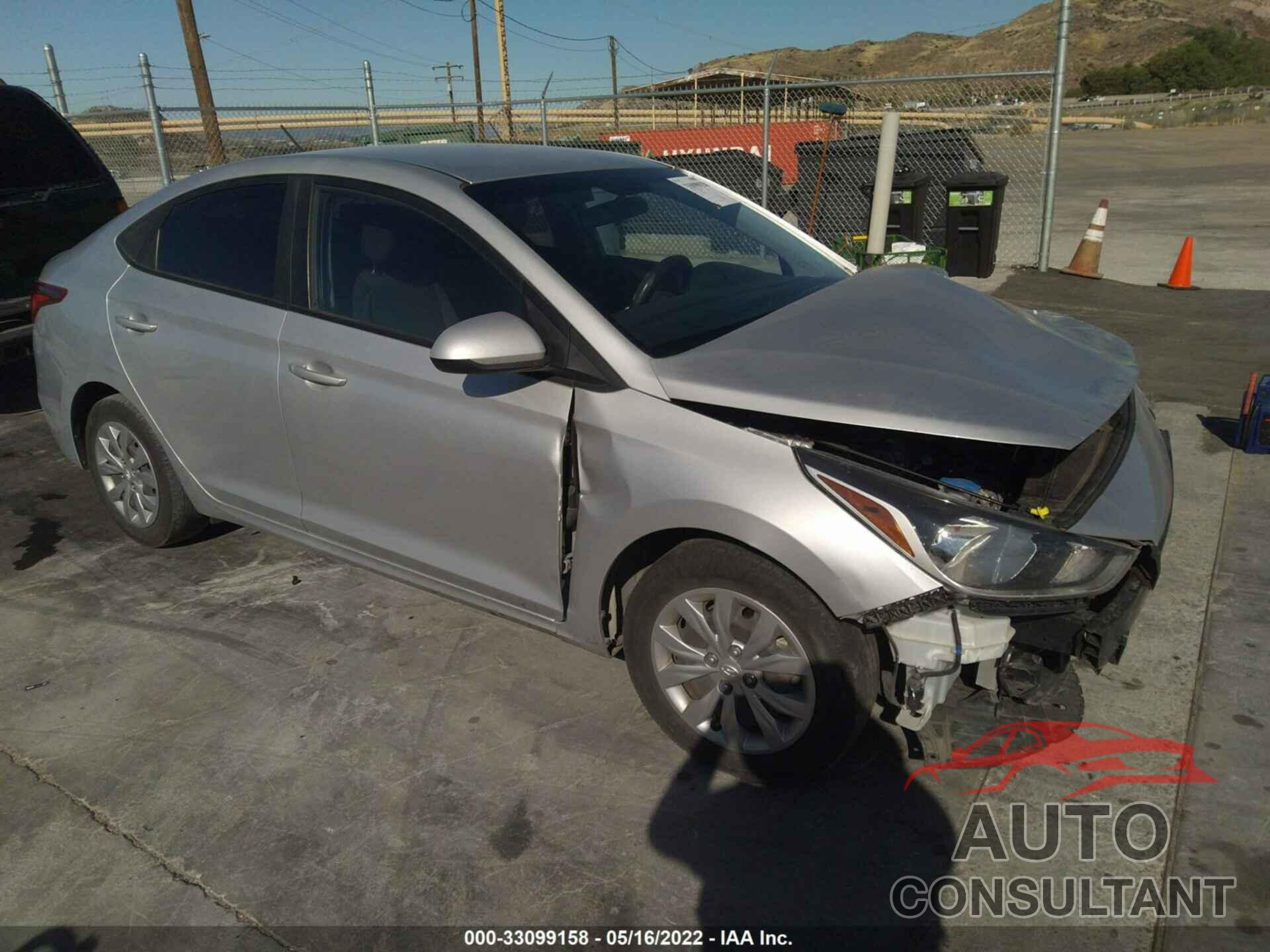 HYUNDAI ACCENT 2018 - 3KPC24A3XJE015363