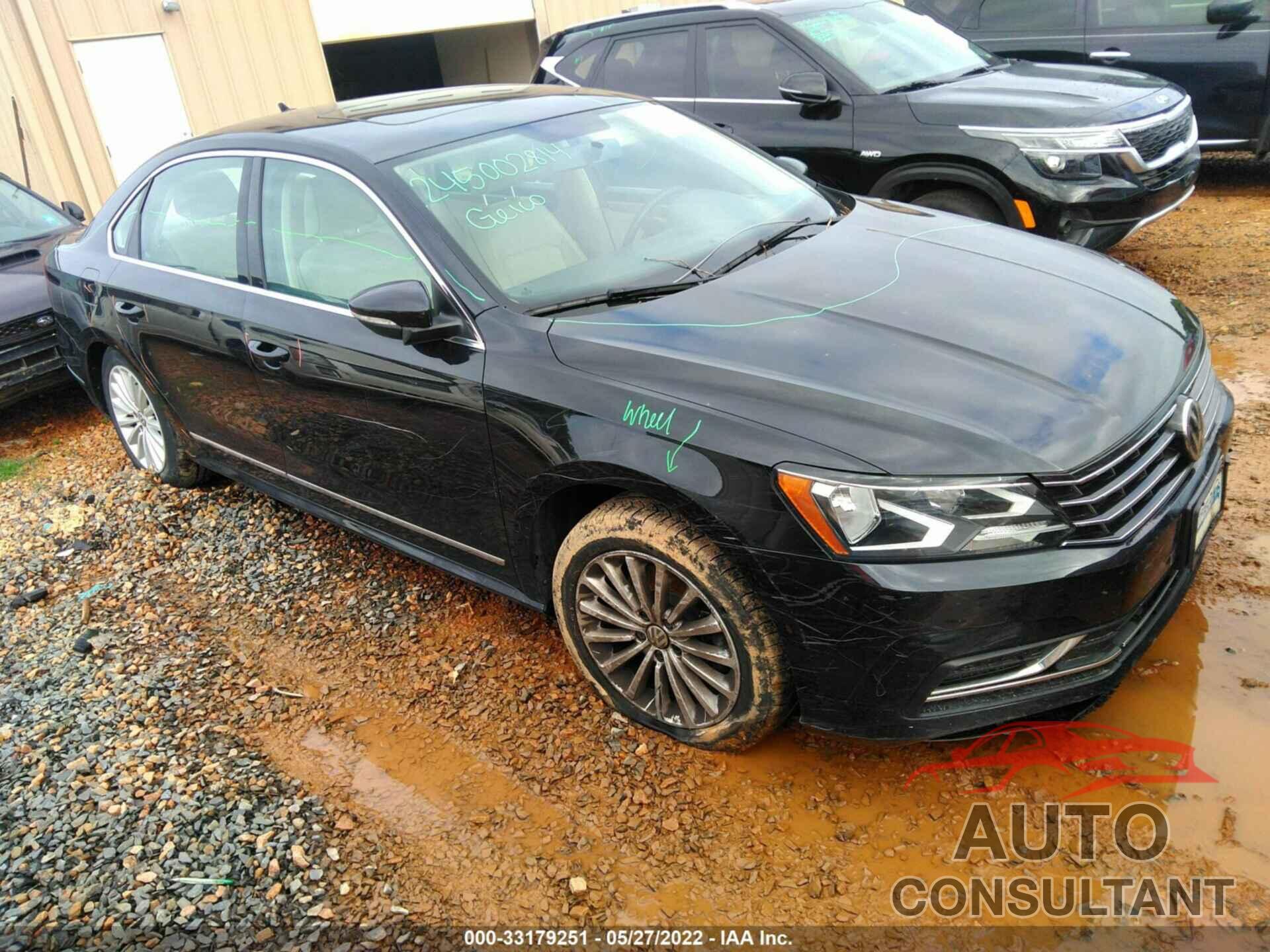 VOLKSWAGEN PASSAT 2017 - 1VWBT7A3XHC036075
