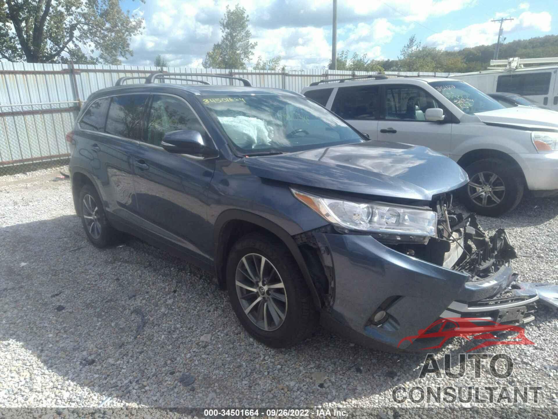 TOYOTA HIGHLANDER 2019 - 5TDJZRFH9KS922701