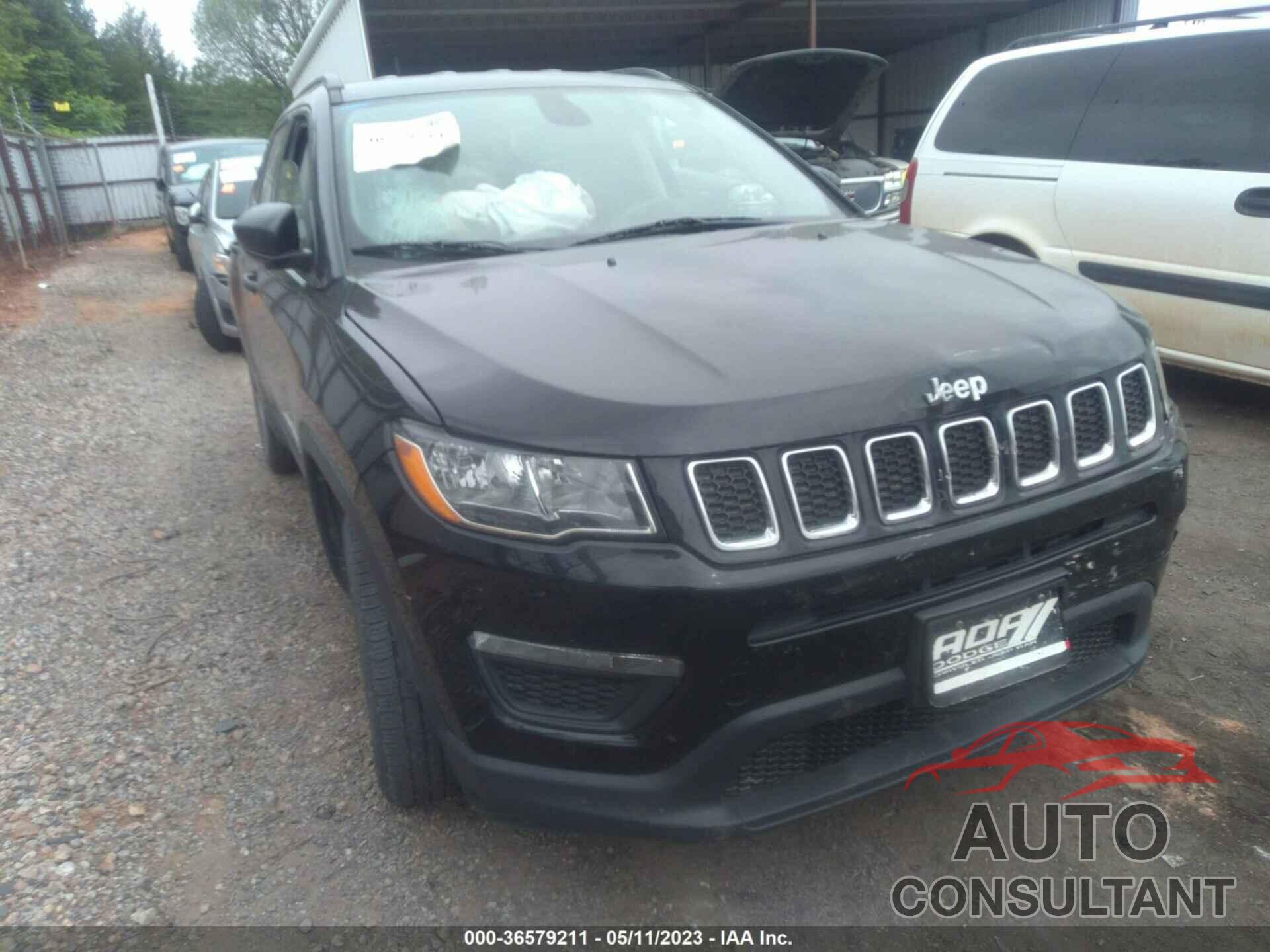 JEEP COMPASS 2018 - 3C4NJCAB1JT226542