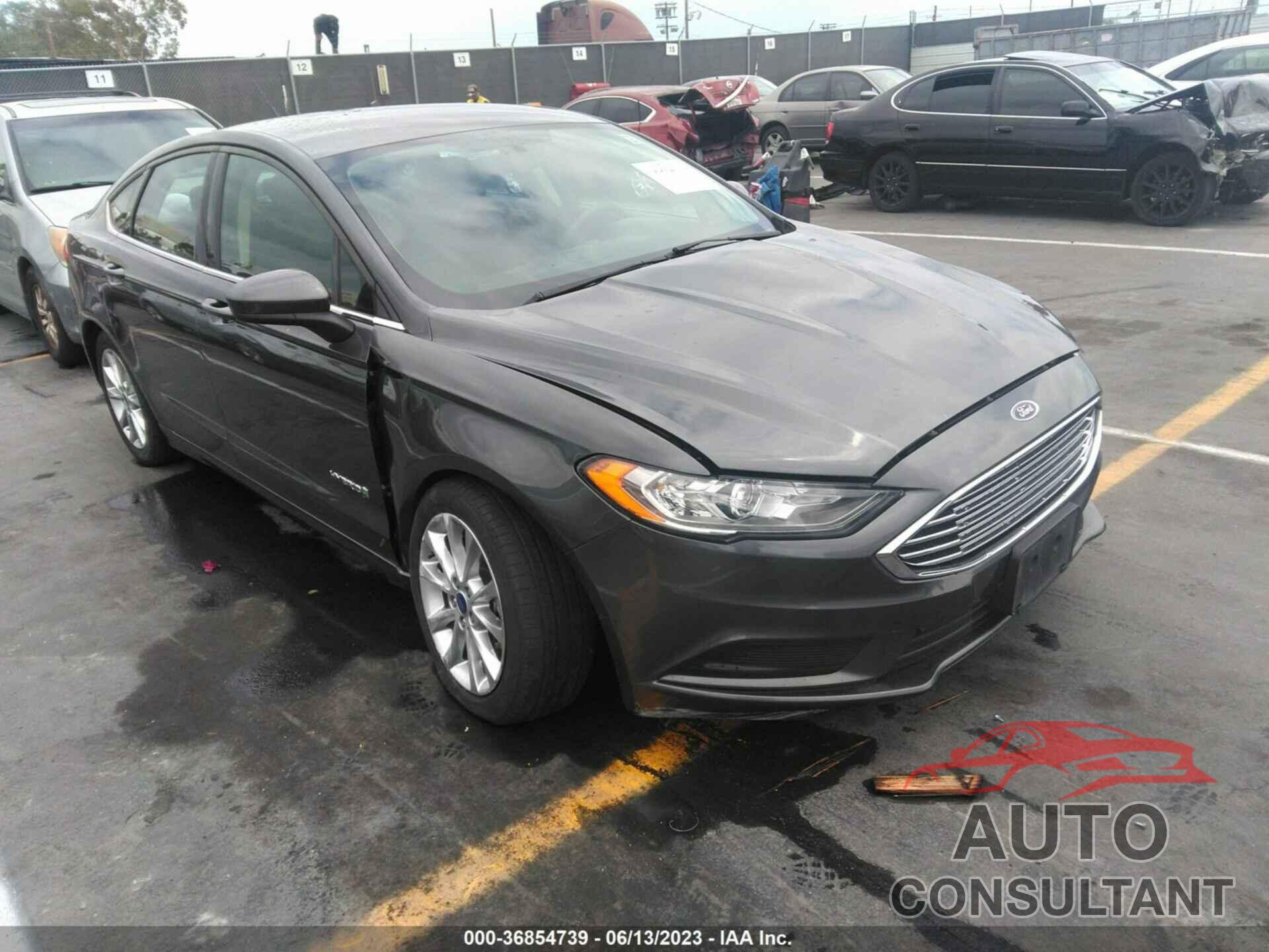 FORD FUSION HYBRID 2017 - 3FA6P0LU4HR307502