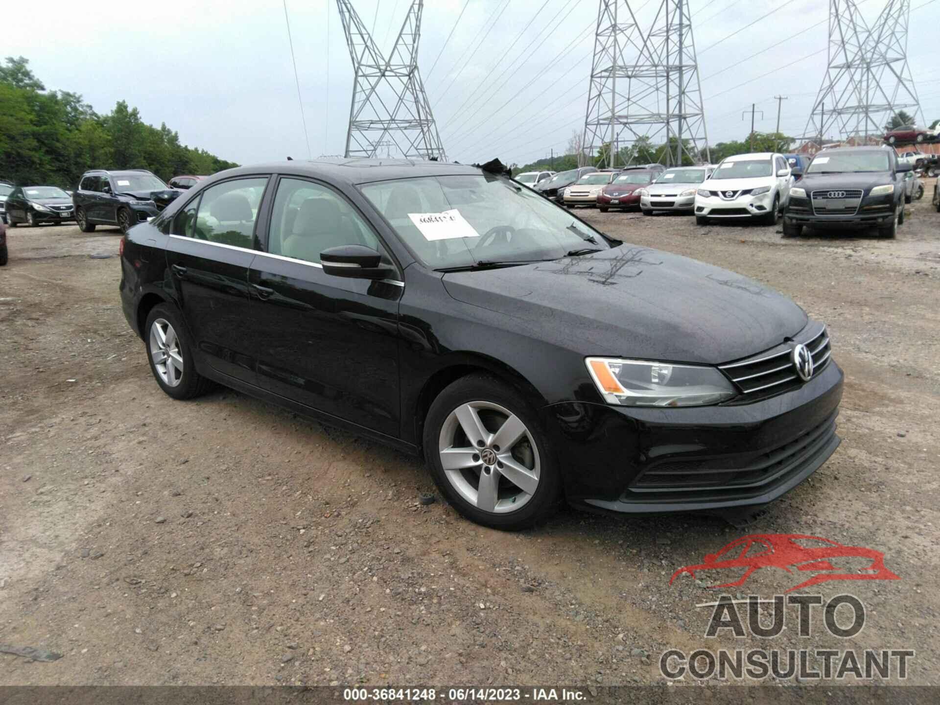 VOLKSWAGEN JETTA SEDAN 2015 - 3VWLA7AJ0FM287594