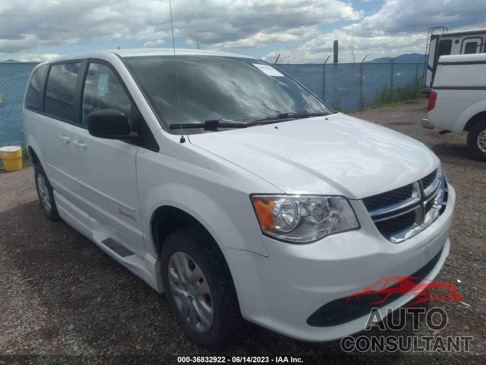 DODGE GRAND CARAVAN 2017 - 2C7WDGBG9HR802245