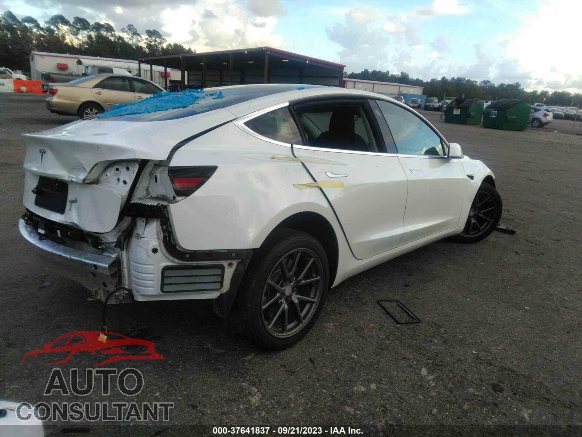 TESLA MODEL 3 2019 - 5YJ3E1EA0KF424806