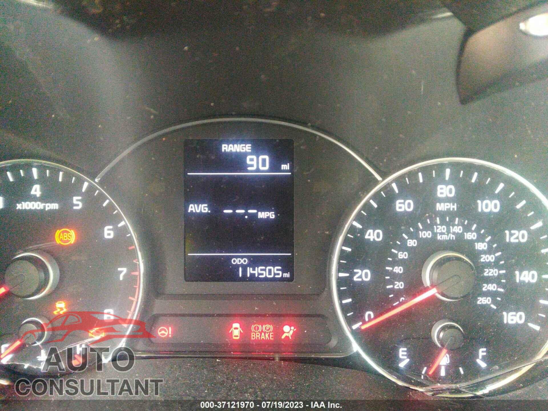 KIA FORTE 2017 - 3KPFK4A71HE102403