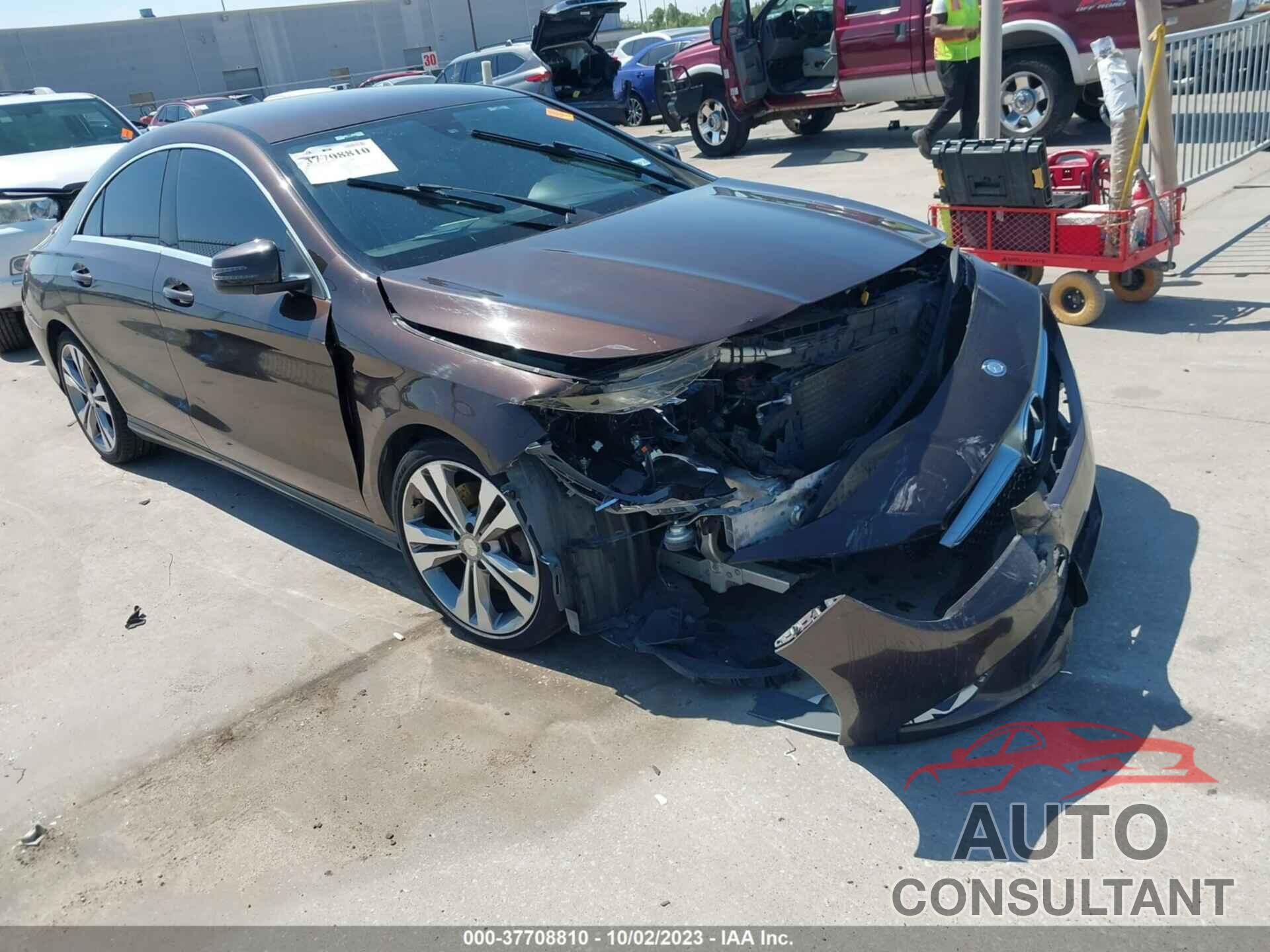 MERCEDES-BENZ CLA 250 2015 - WDDSJ4EBXFN189202