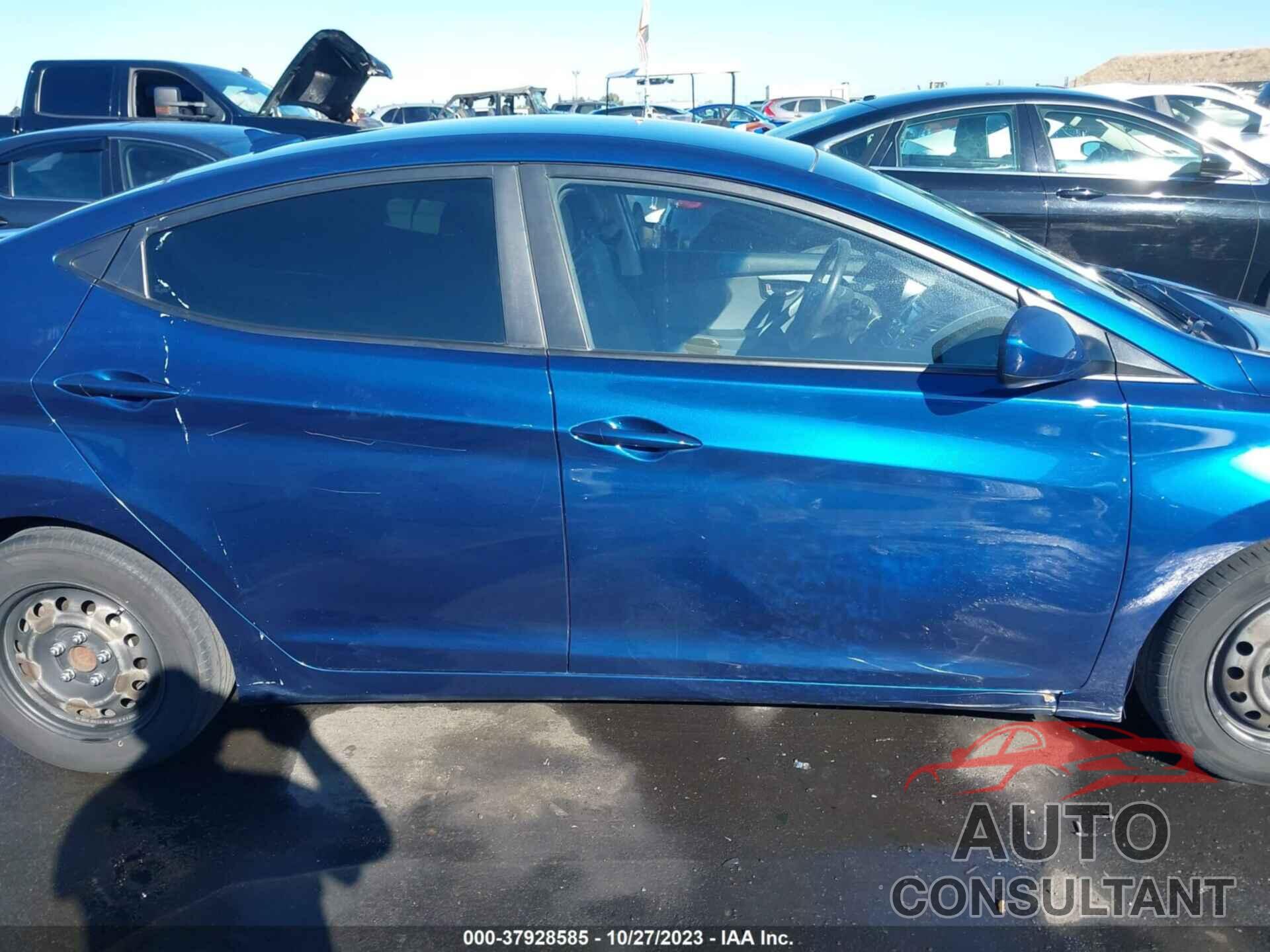 HYUNDAI ELANTRA 2016 - 5NPDH4AE4GH728218