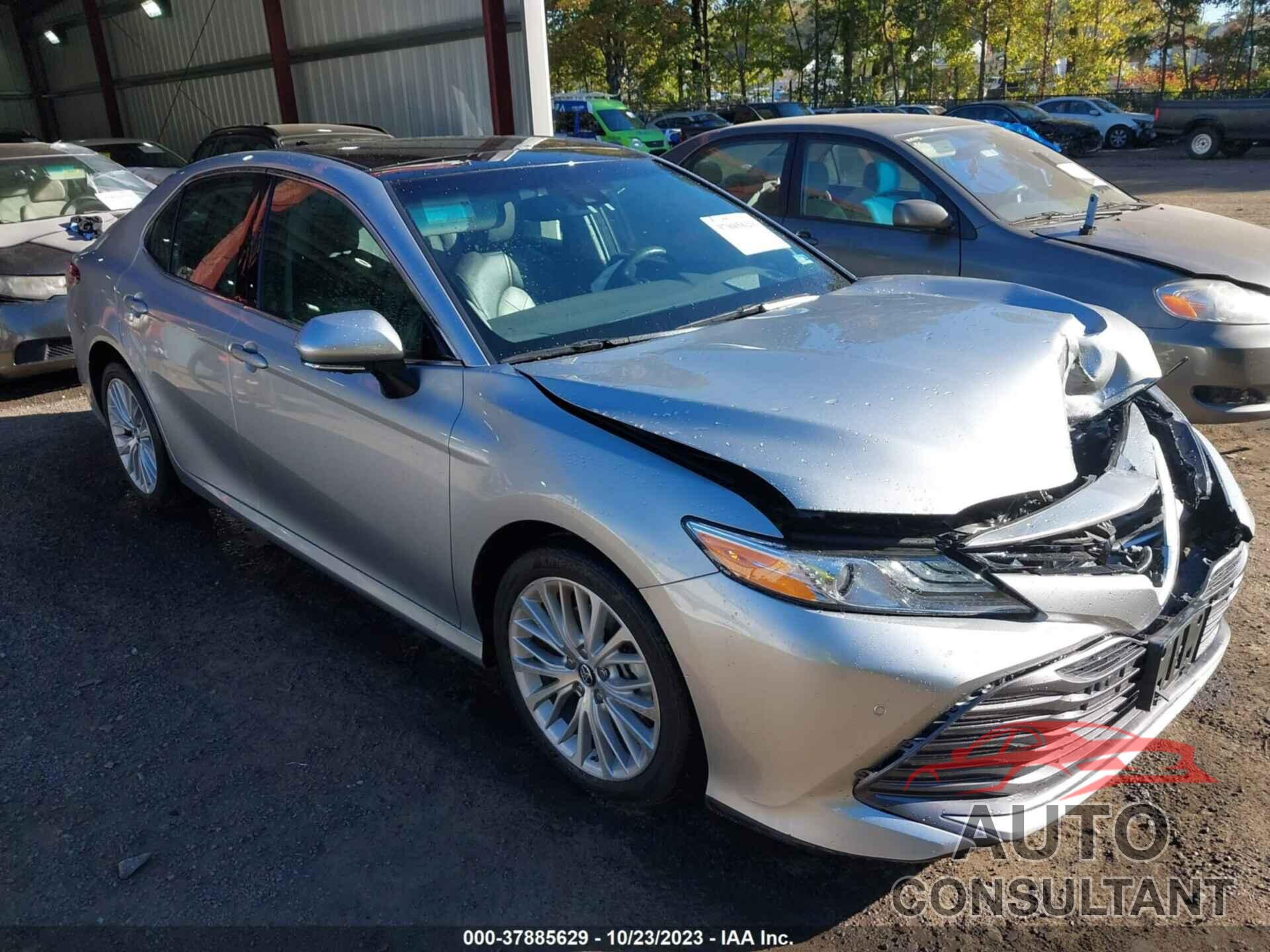 TOYOTA CAMRY 2018 - 4T1BZ1HK6JU013898