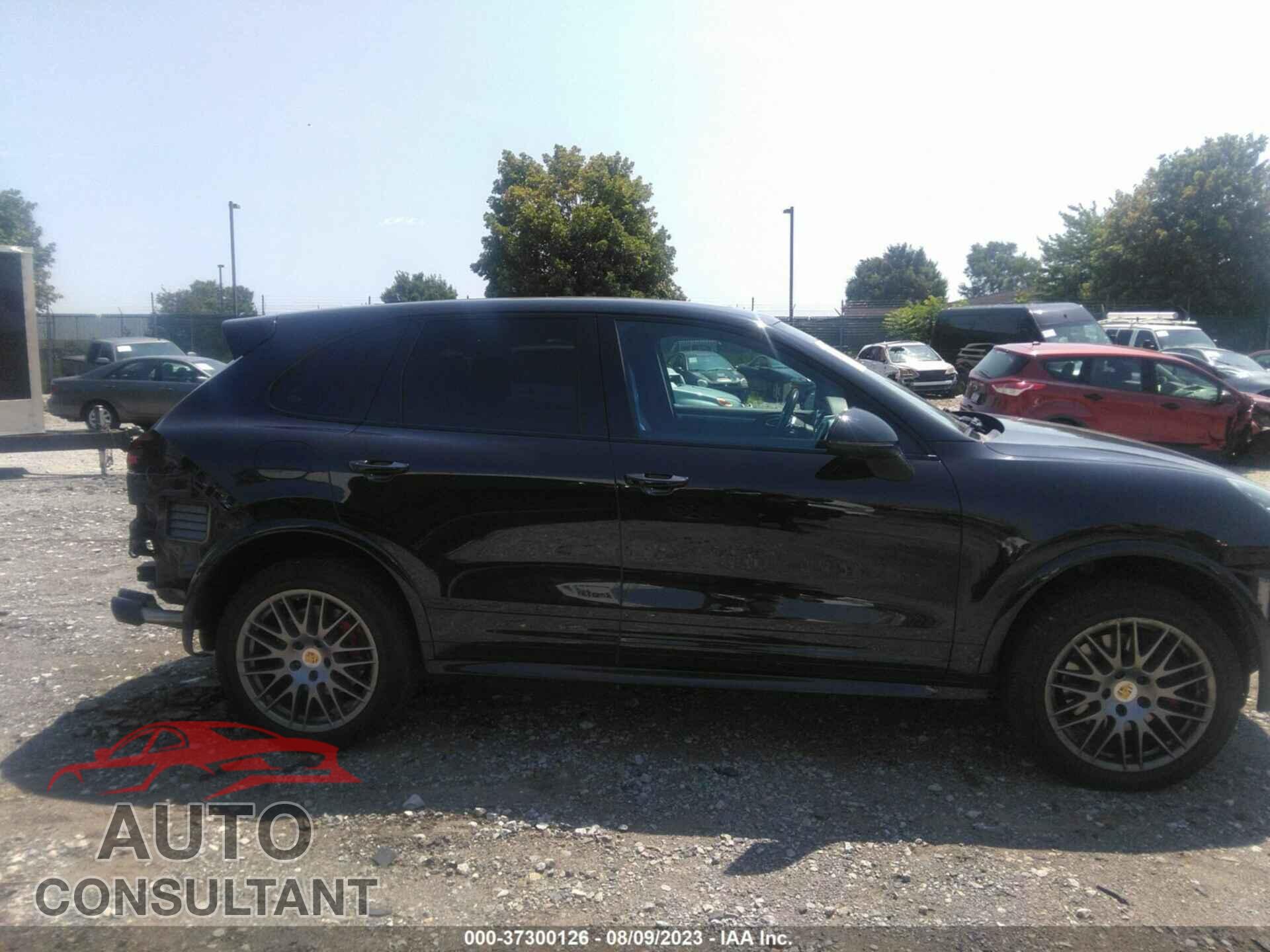 PORSCHE CAYENNE 2016 - WP1AD2A22GLA77934