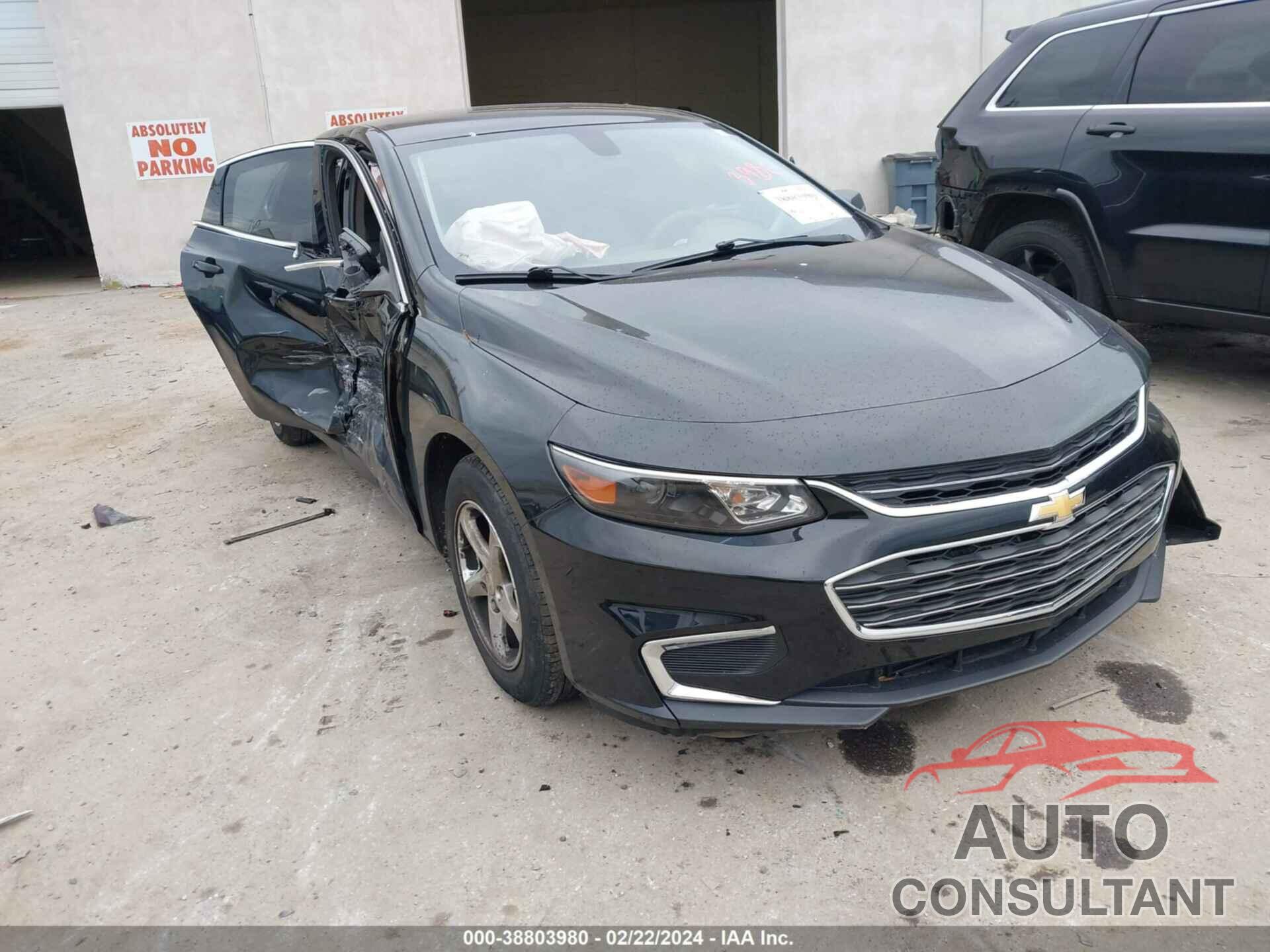 CHEVROLET MALIBU 2018 - 1G1ZB5ST1JF102825