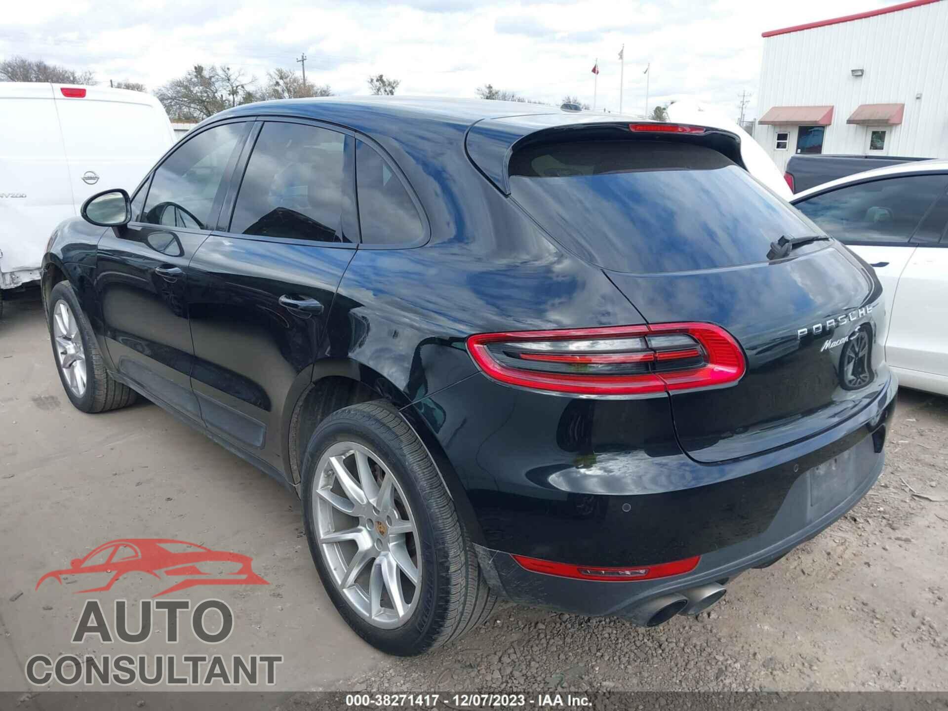 PORSCHE MACAN 2015 - WP1AB2A58FLB52277