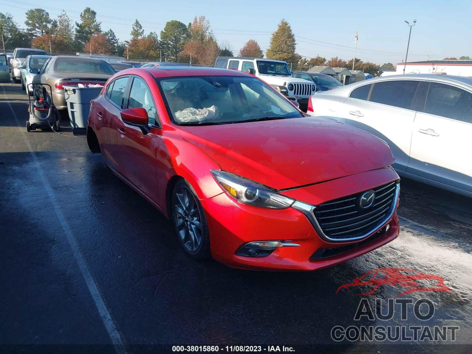 MAZDA 3 2018 - 3MZBN1M30JM163263