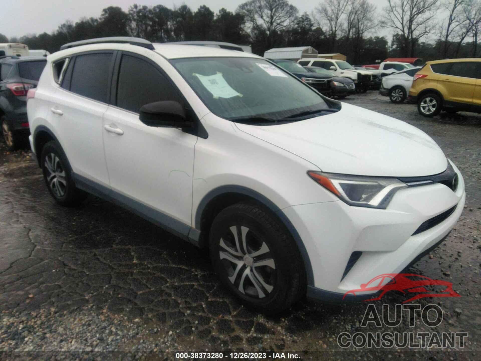TOYOTA RAV4 2017 - JTMZFREV4HJ721894
