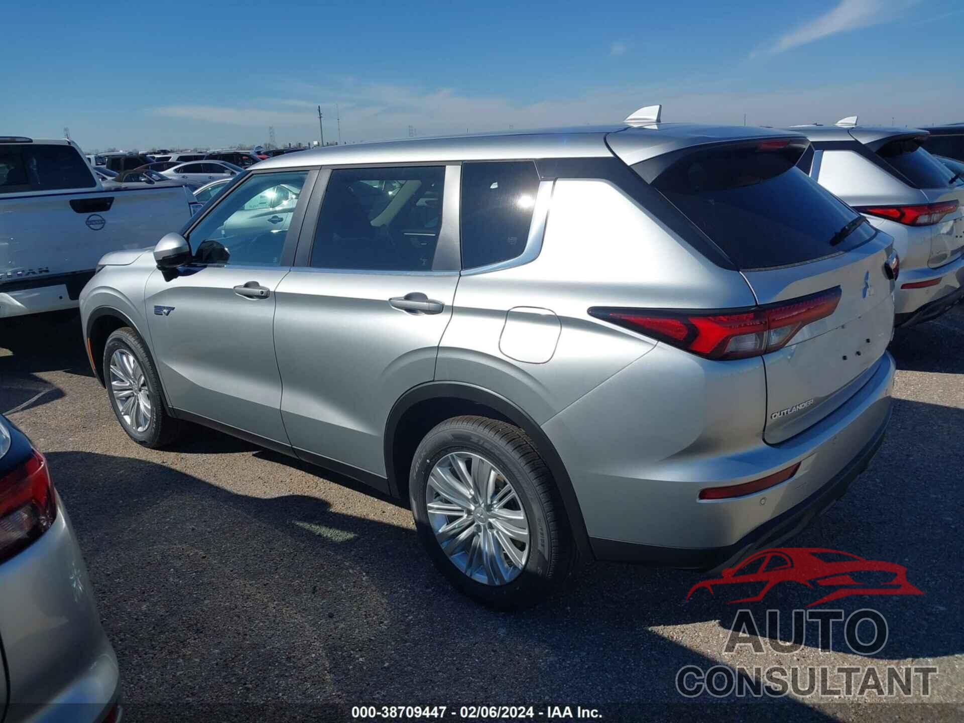 MITSUBISHI OUTLANDER PHEV 2024 - JA4T5UA92RZ032020