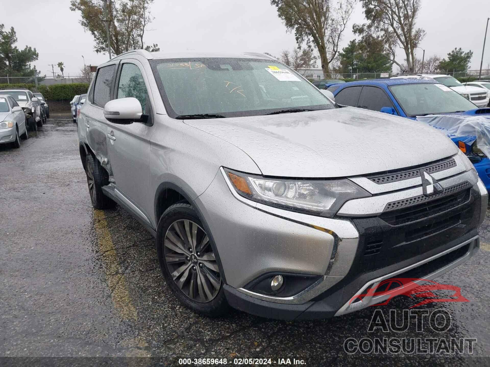 MITSUBISHI OUTLANDER 2020 - JA4AZ3A36LZ025001