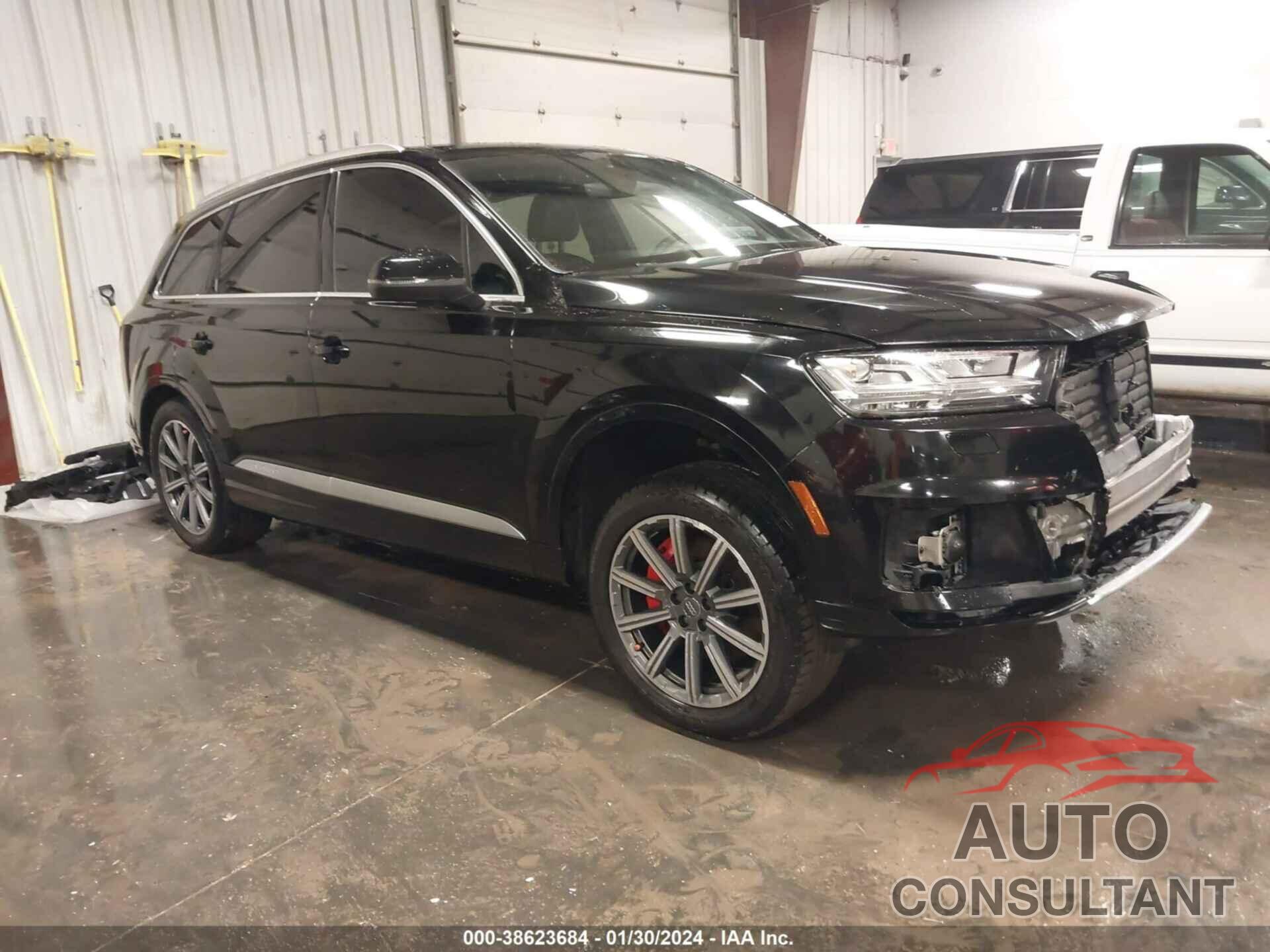 AUDI Q7 2018 - WA1VAAF79JD012763