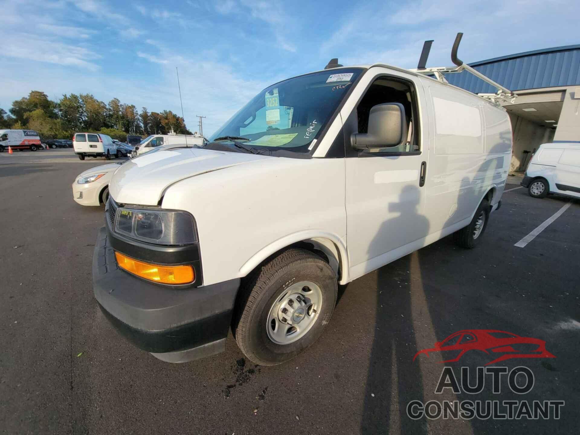 CHEVROLET EXPRESS CARGO 2021 - 1GCWGAFP9M1236193