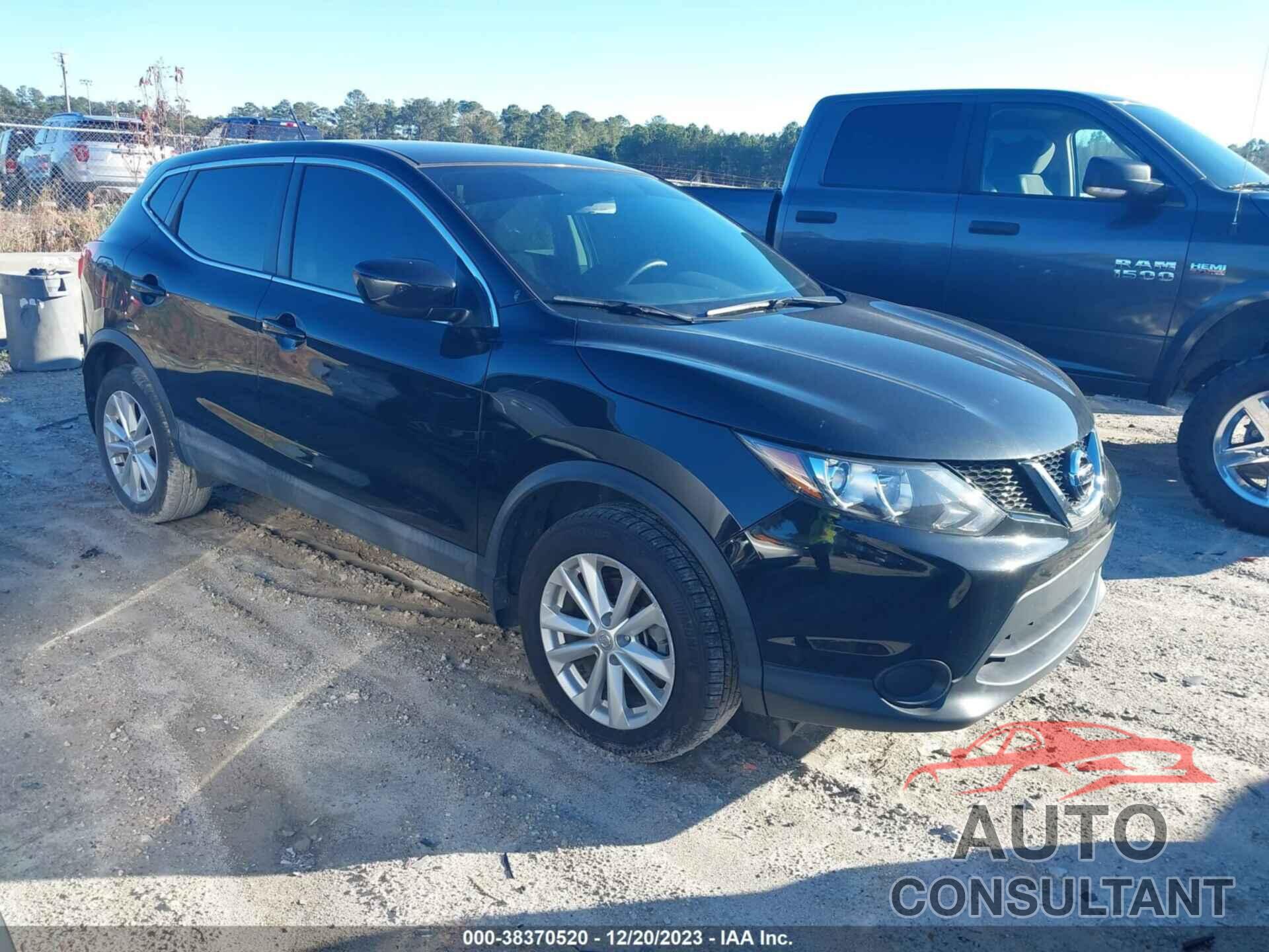 NISSAN ROGUE SPORT 2018 - JN1BJ1CP3JW101667