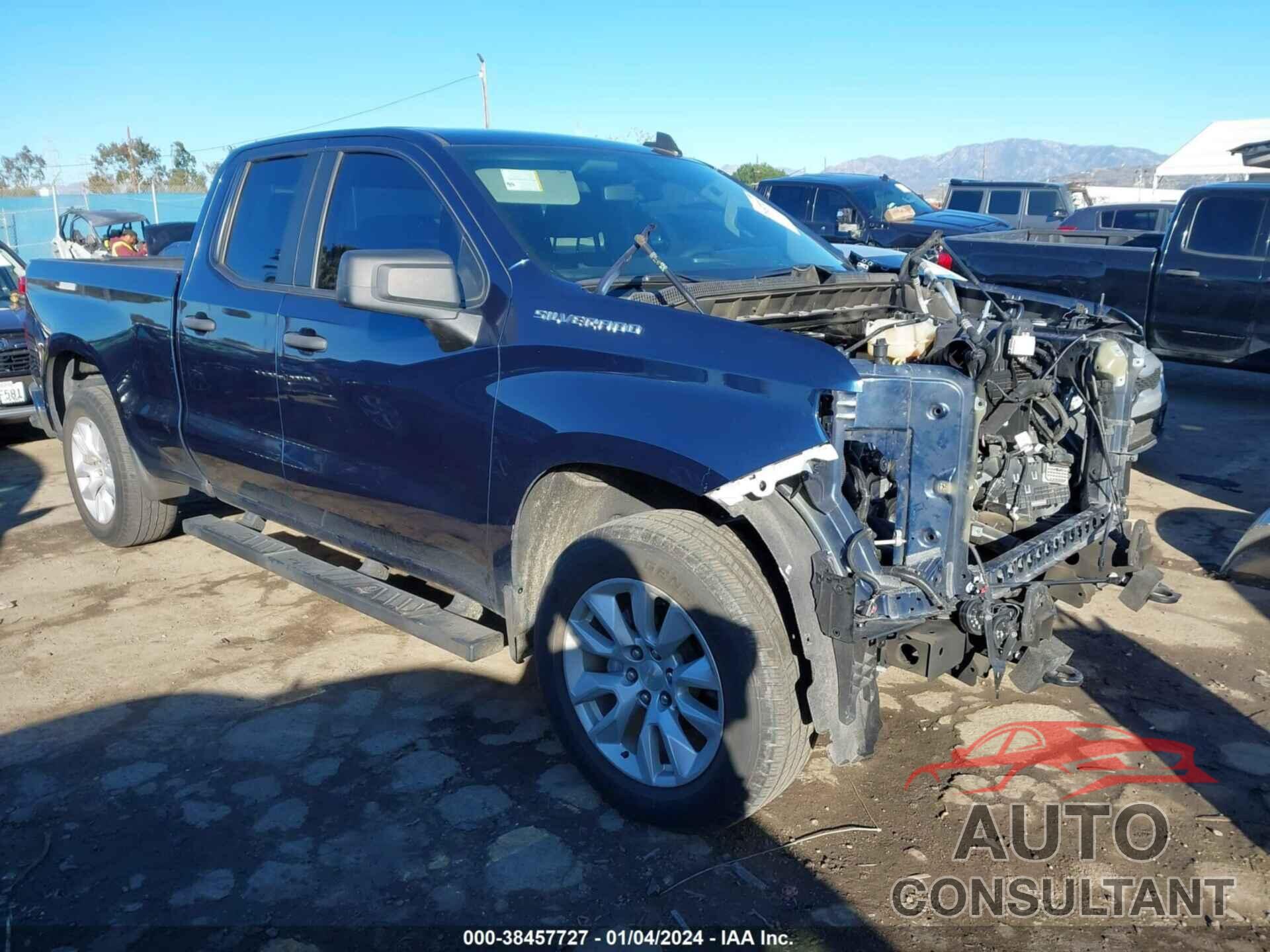 CHEVROLET SILVERADO 1500 2021 - 1GCRWBEK8MZ333284