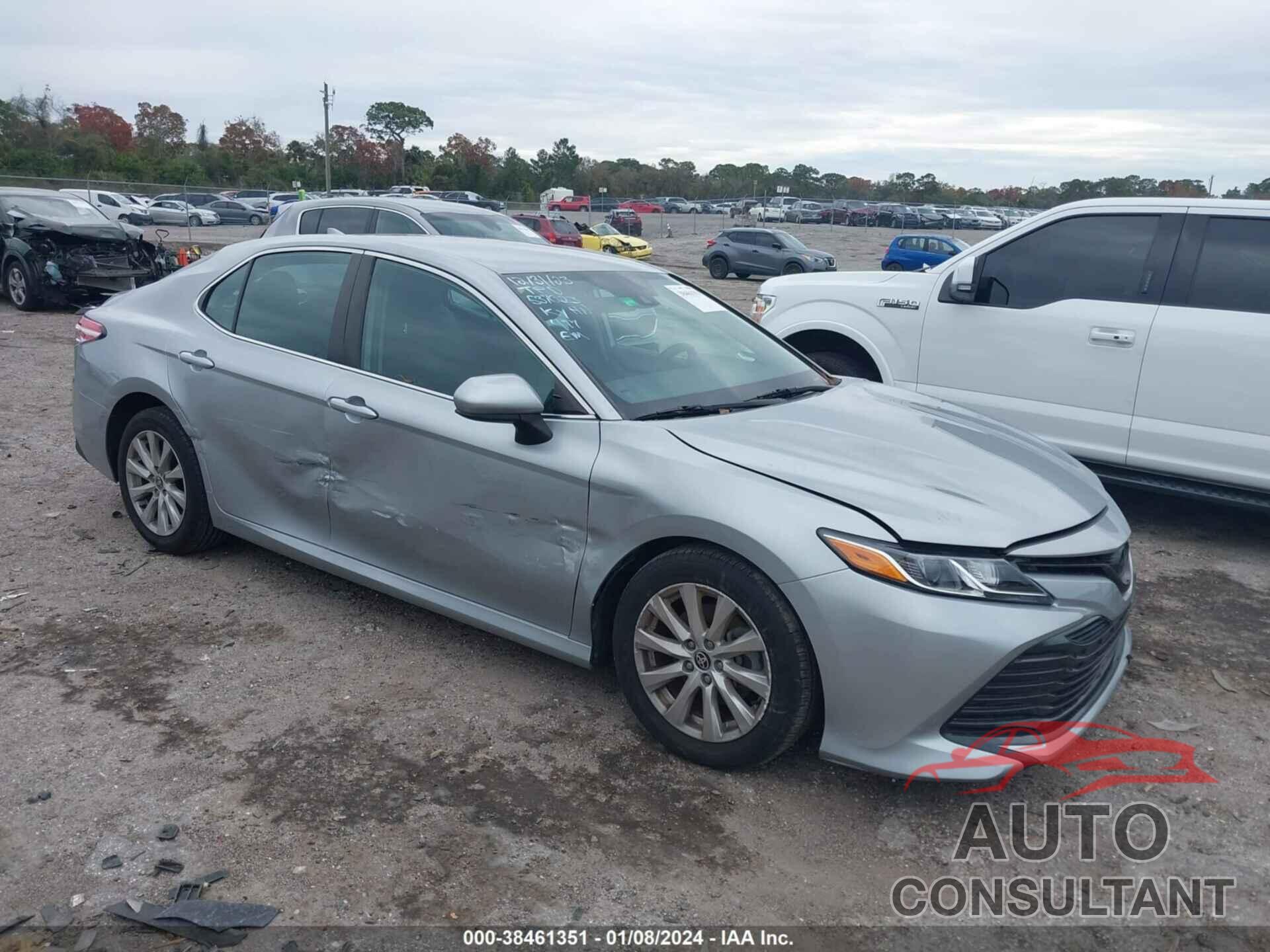 TOYOTA CAMRY 2020 - 4T1C11AK5LU402248