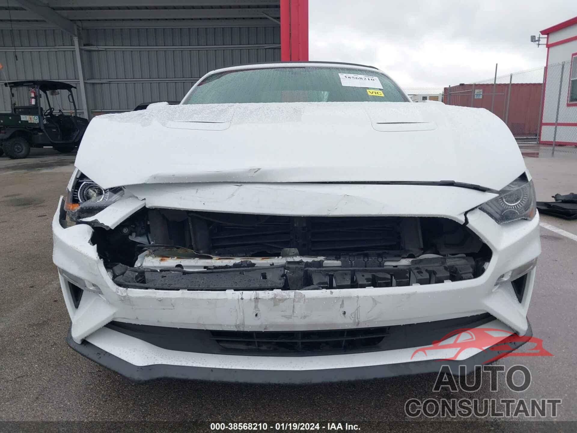 FORD MUSTANG 2018 - 1FATP8UH3J5157278