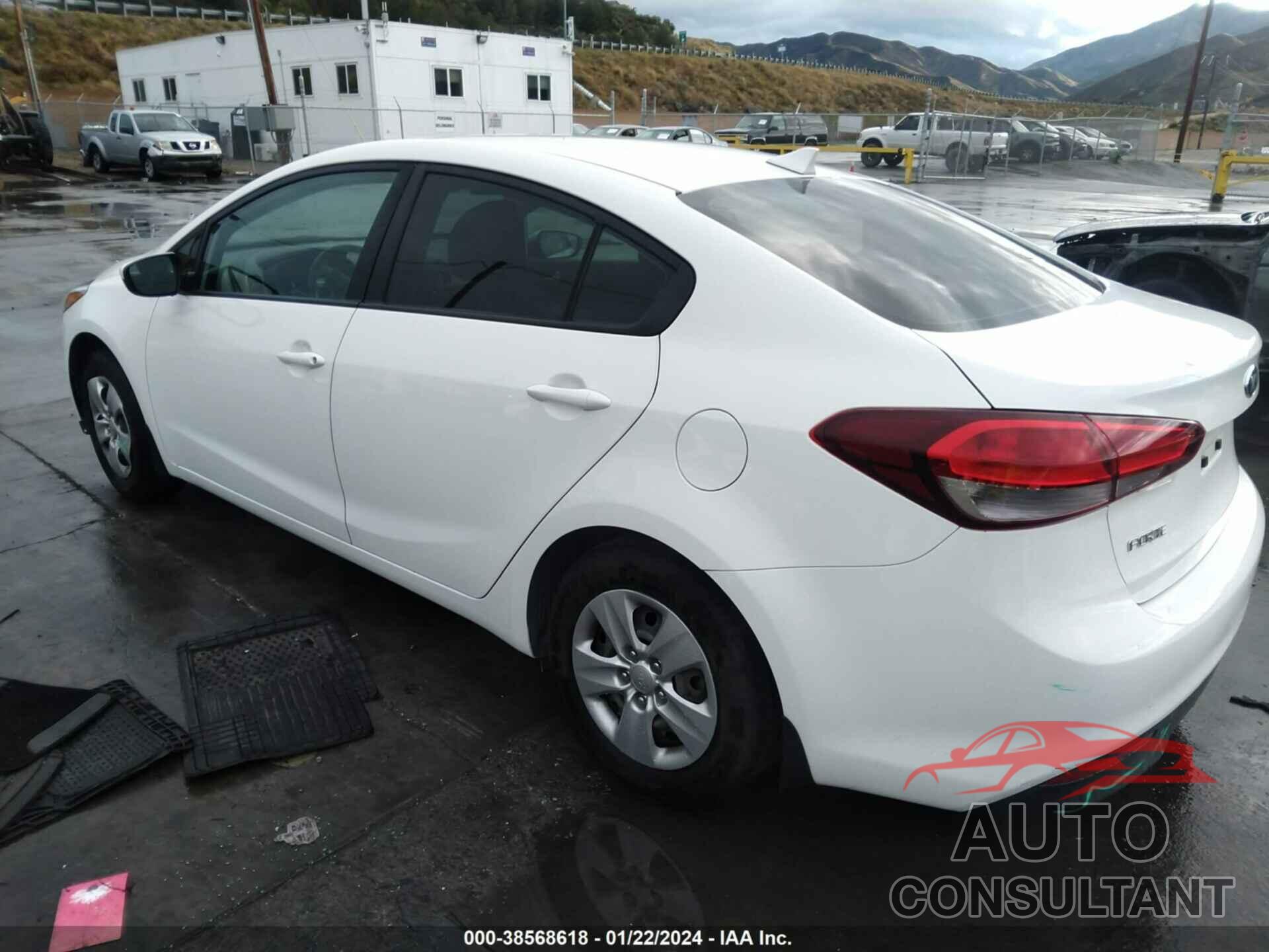 KIA FORTE 2017 - 3KPFK4A73HE122801