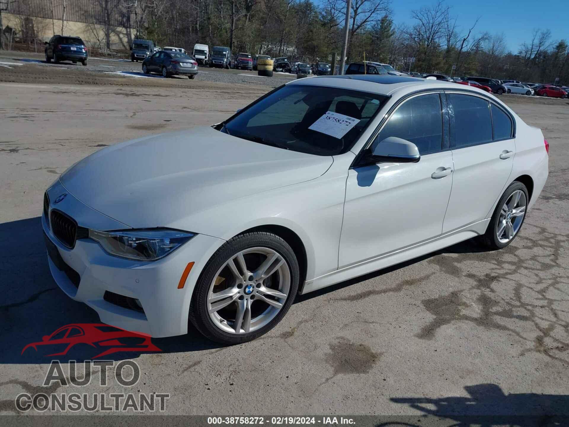 BMW 328I 2016 - WBA8E3G59GNU00706