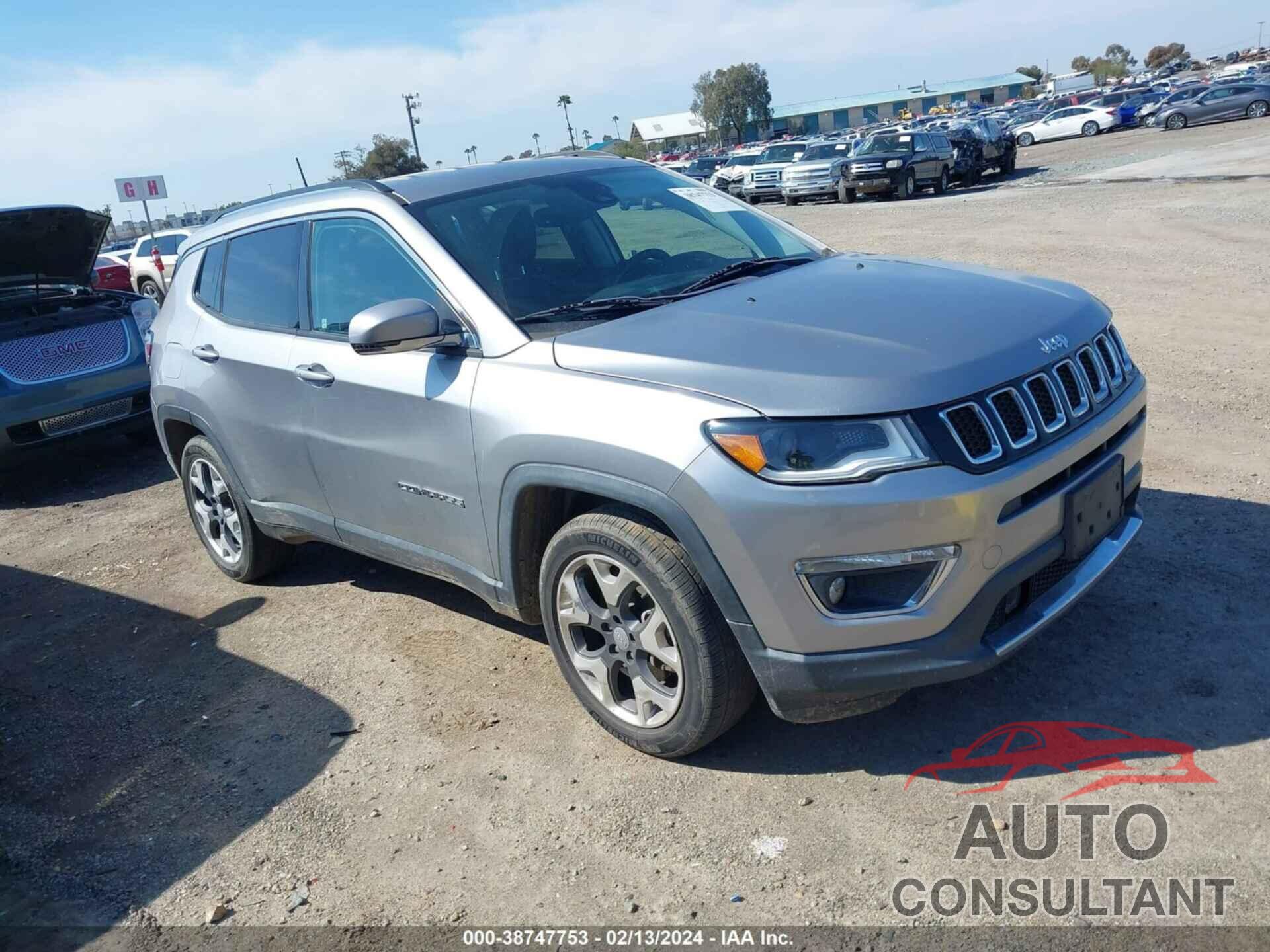 JEEP COMPASS 2018 - 3C4NJCCB2JT362353