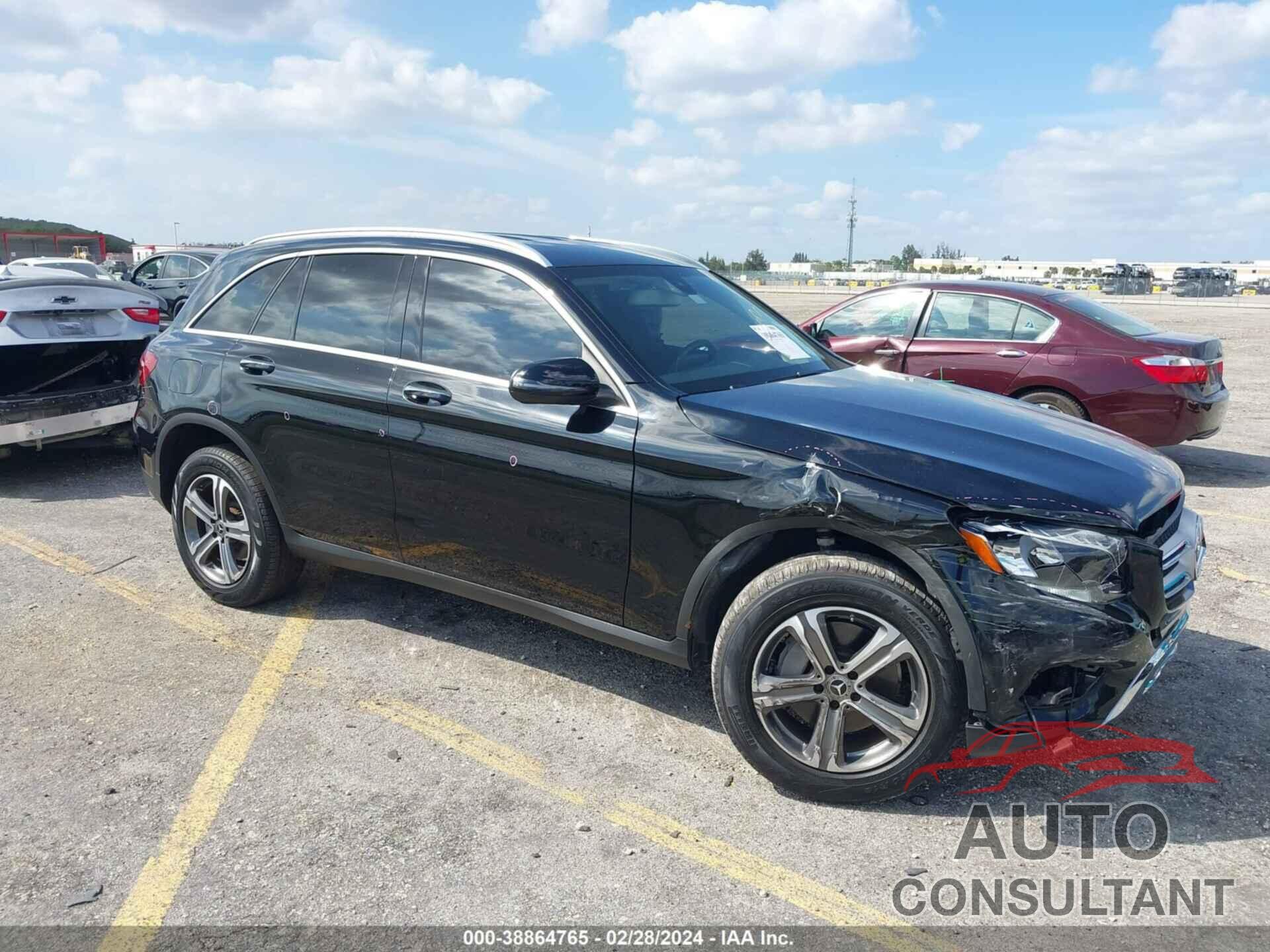 MERCEDES-BENZ GLC 300 2019 - WDC0G4JB4K1005597