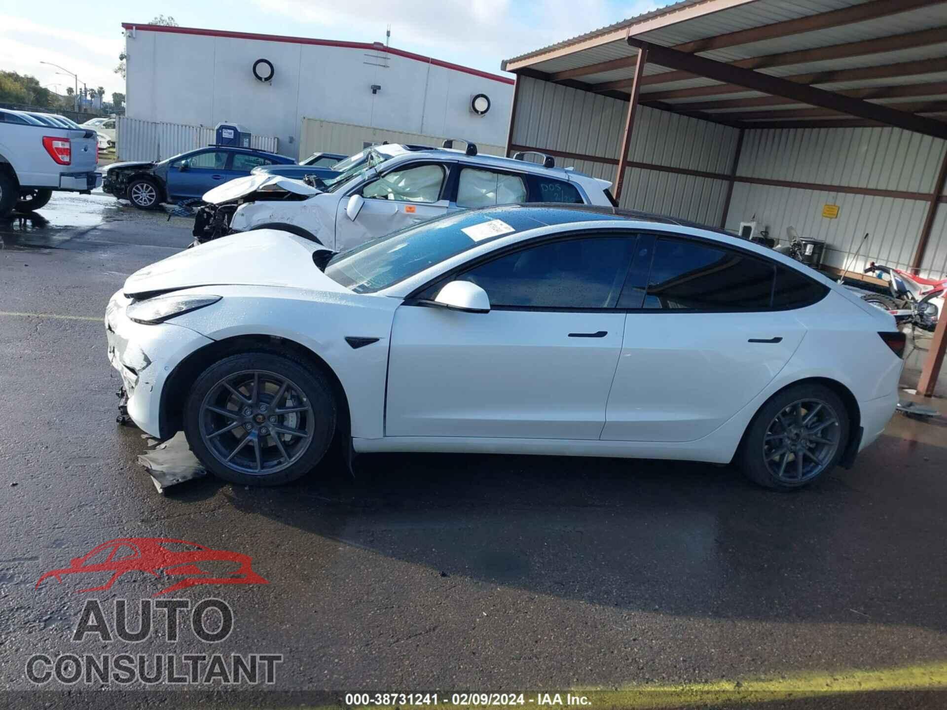 TESLA MODEL 3 2021 - 5YJ3E1EB0MF003776