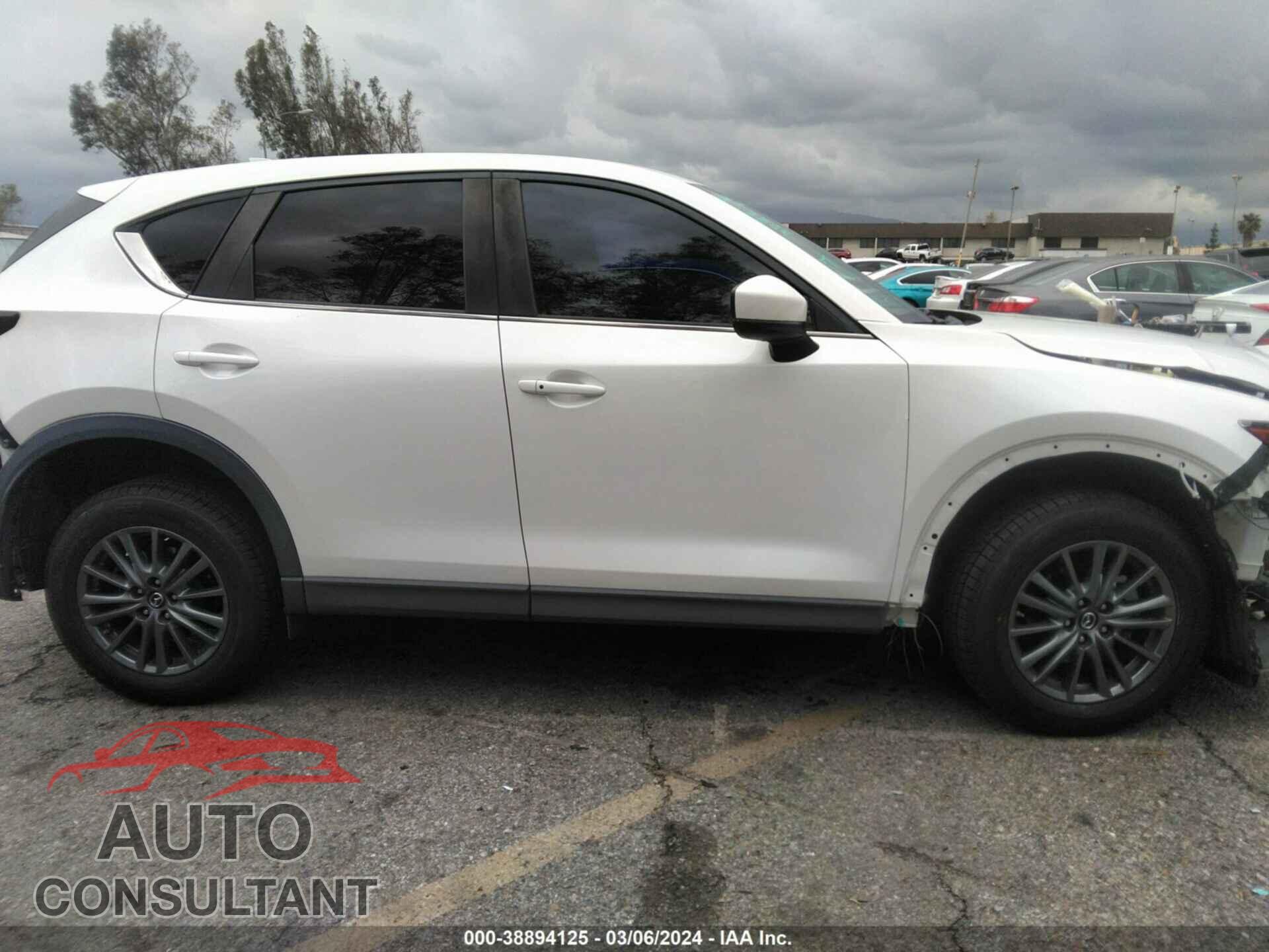 MAZDA CX-5 2017 - JM3KFACL4H0147718
