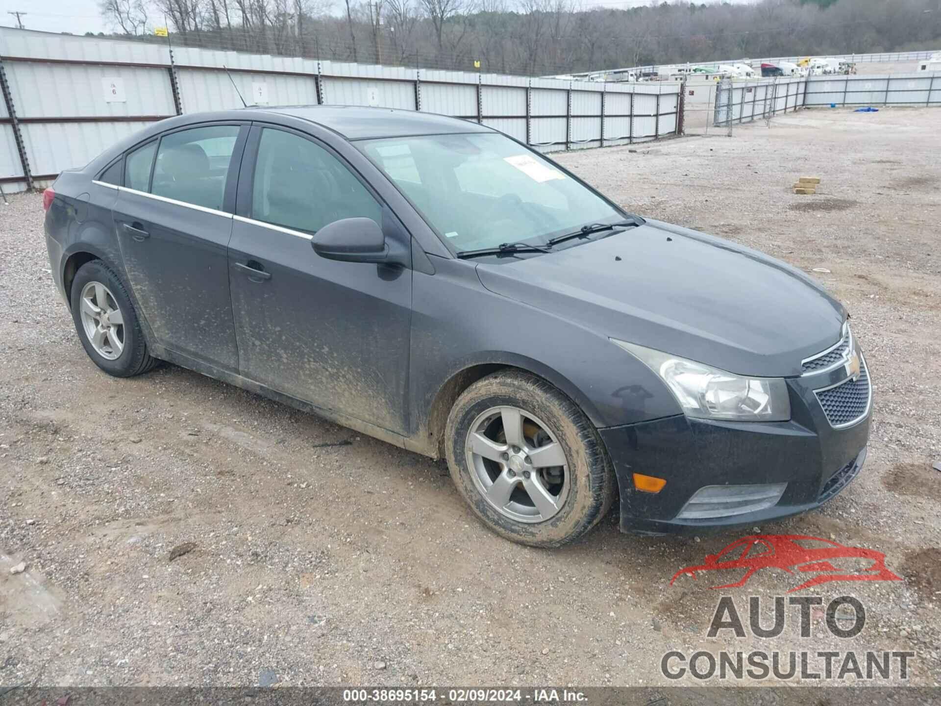 CHEVROLET CRUZE LIMITED 2016 - 1G1PE5SB3G7160590