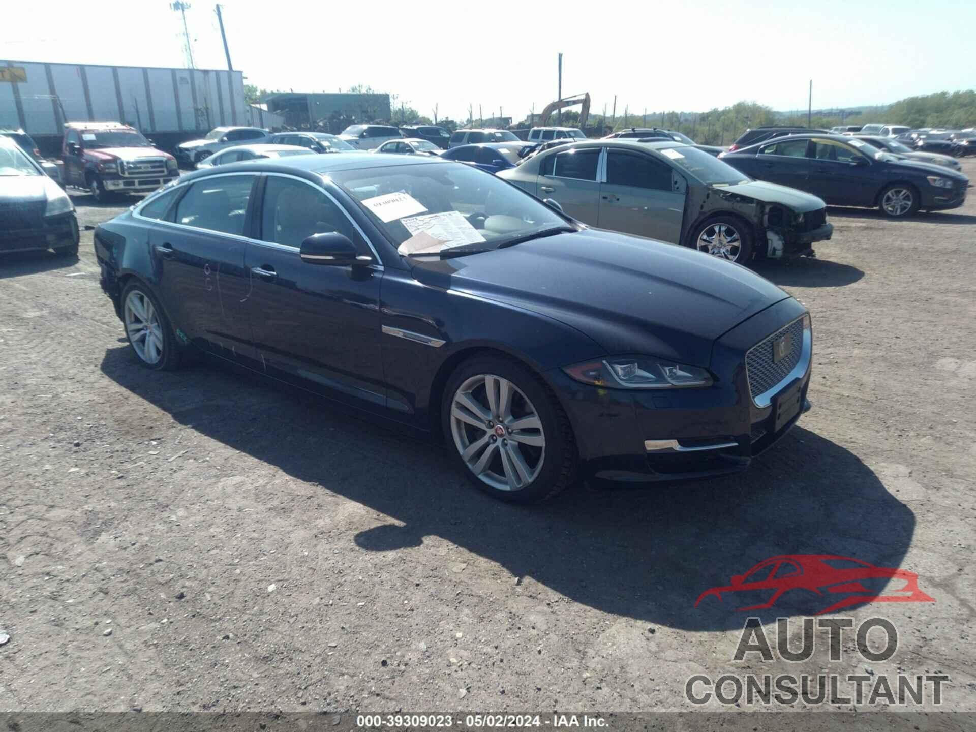 JAGUAR XJ 2016 - SAJWJ2GD9G8W01805