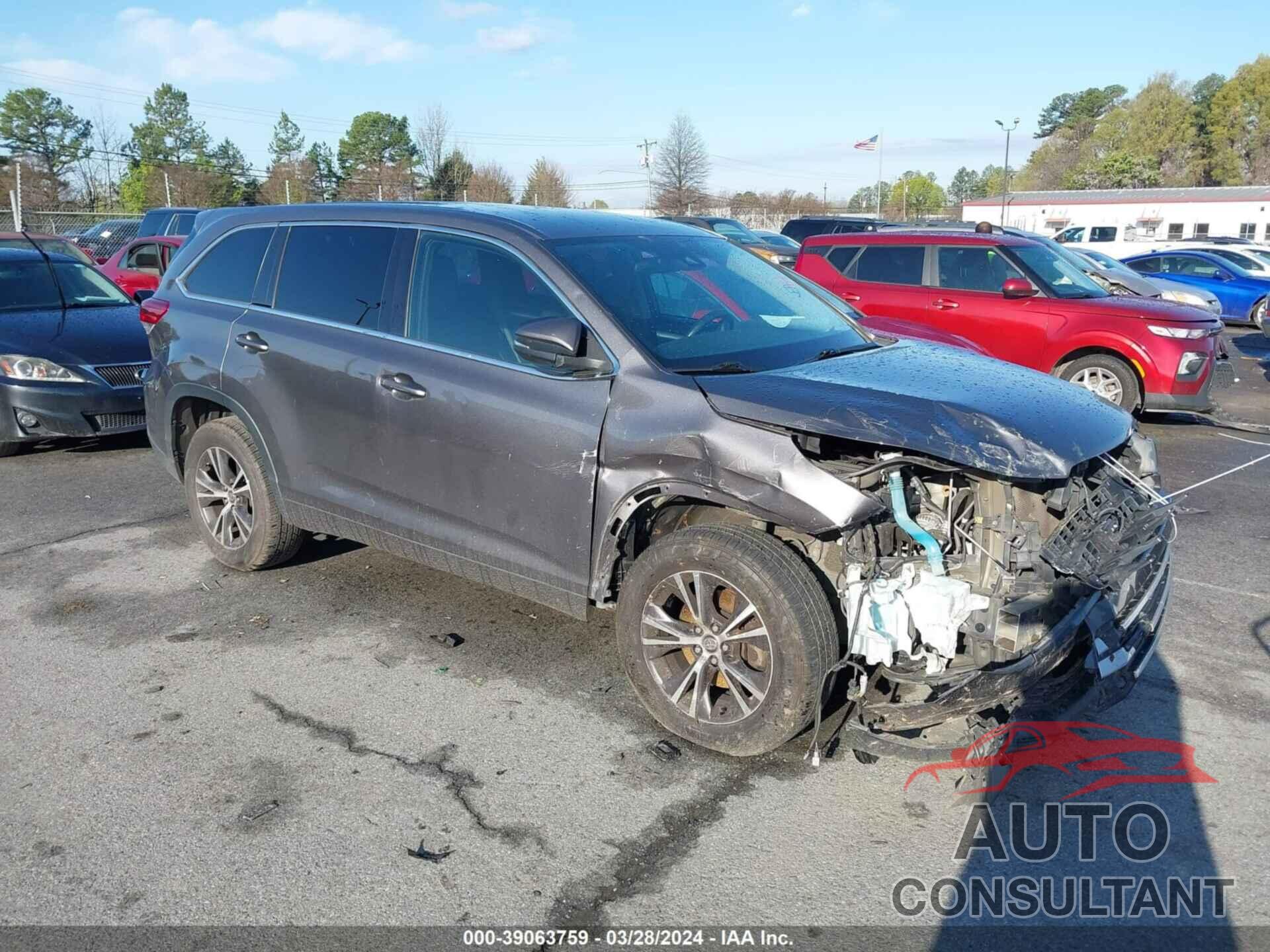 TOYOTA HIGHLANDER 2017 - 5TDZARFH1HS029831