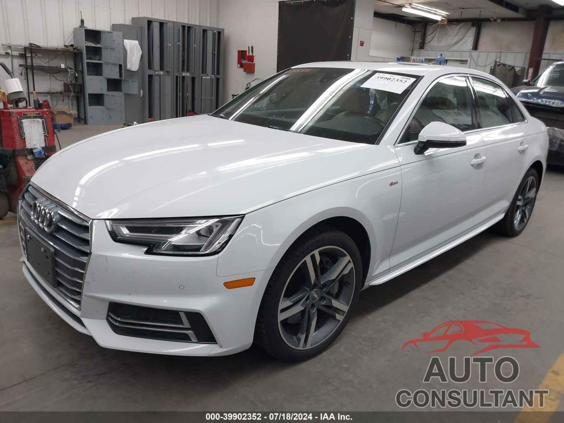 AUDI A4 2017 - WAUENAF48HN035551