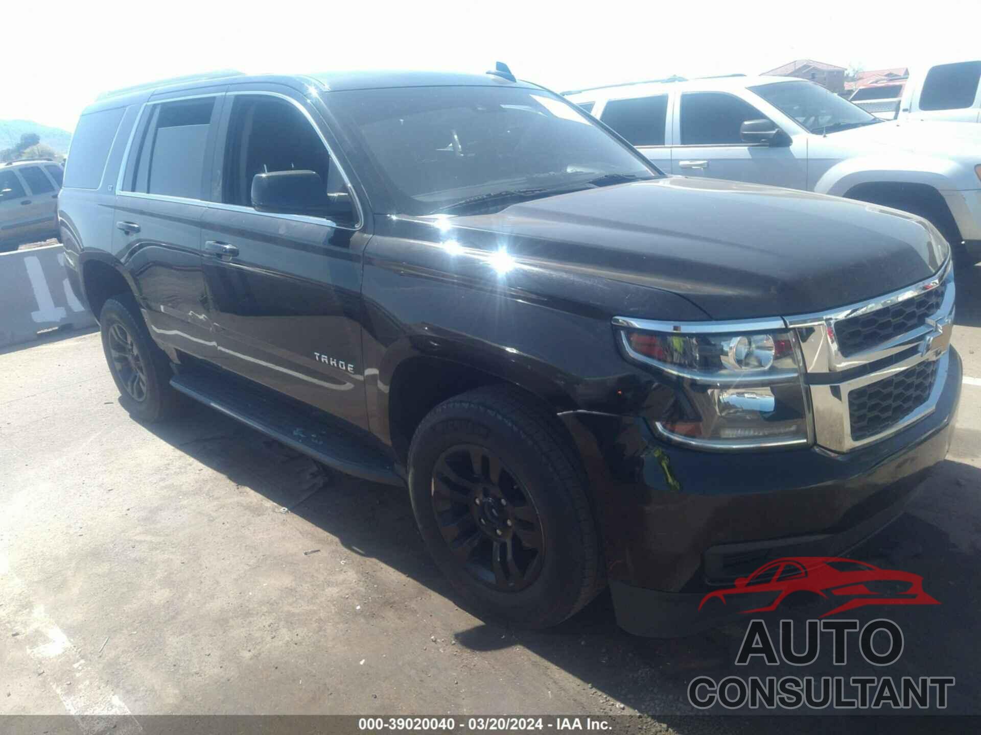 CHEVROLET TAHOE 2019 - 1GNSCBKC0KR384368