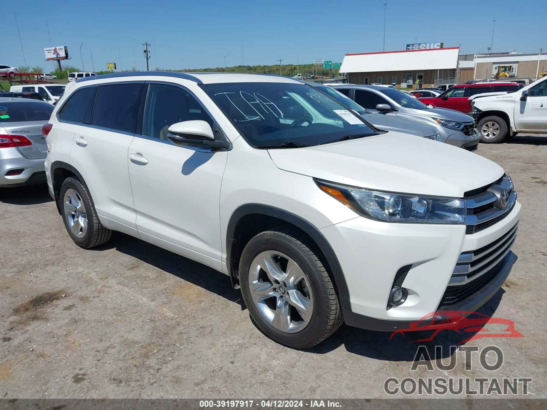 TOYOTA HIGHLANDER 2019 - 5TDYZRFH9KS348986