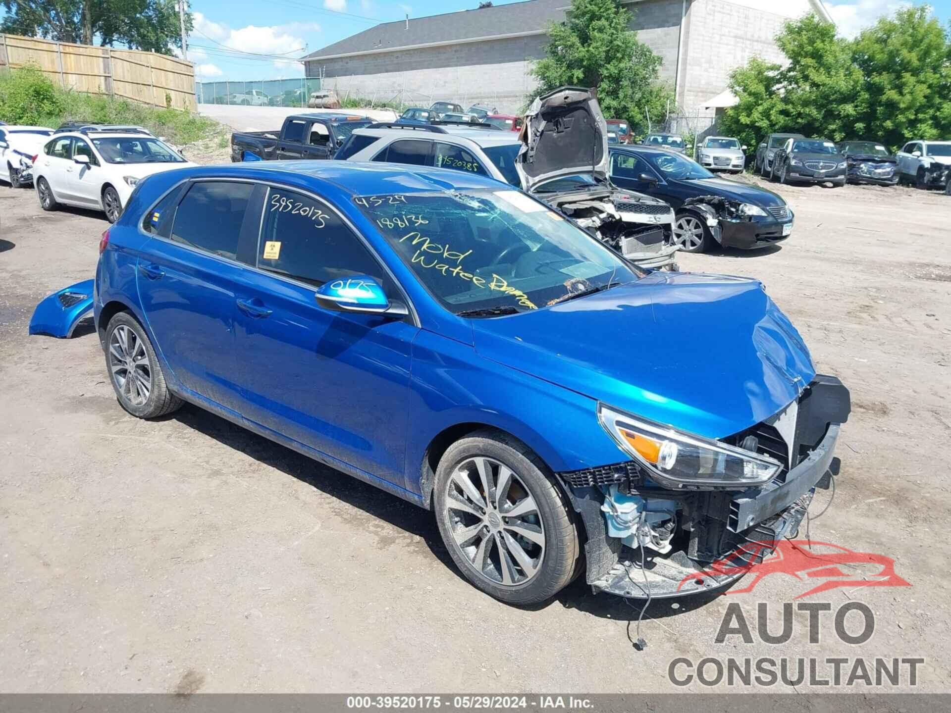 HYUNDAI ELANTRA GT 2018 - KMHH35LE8JU012059