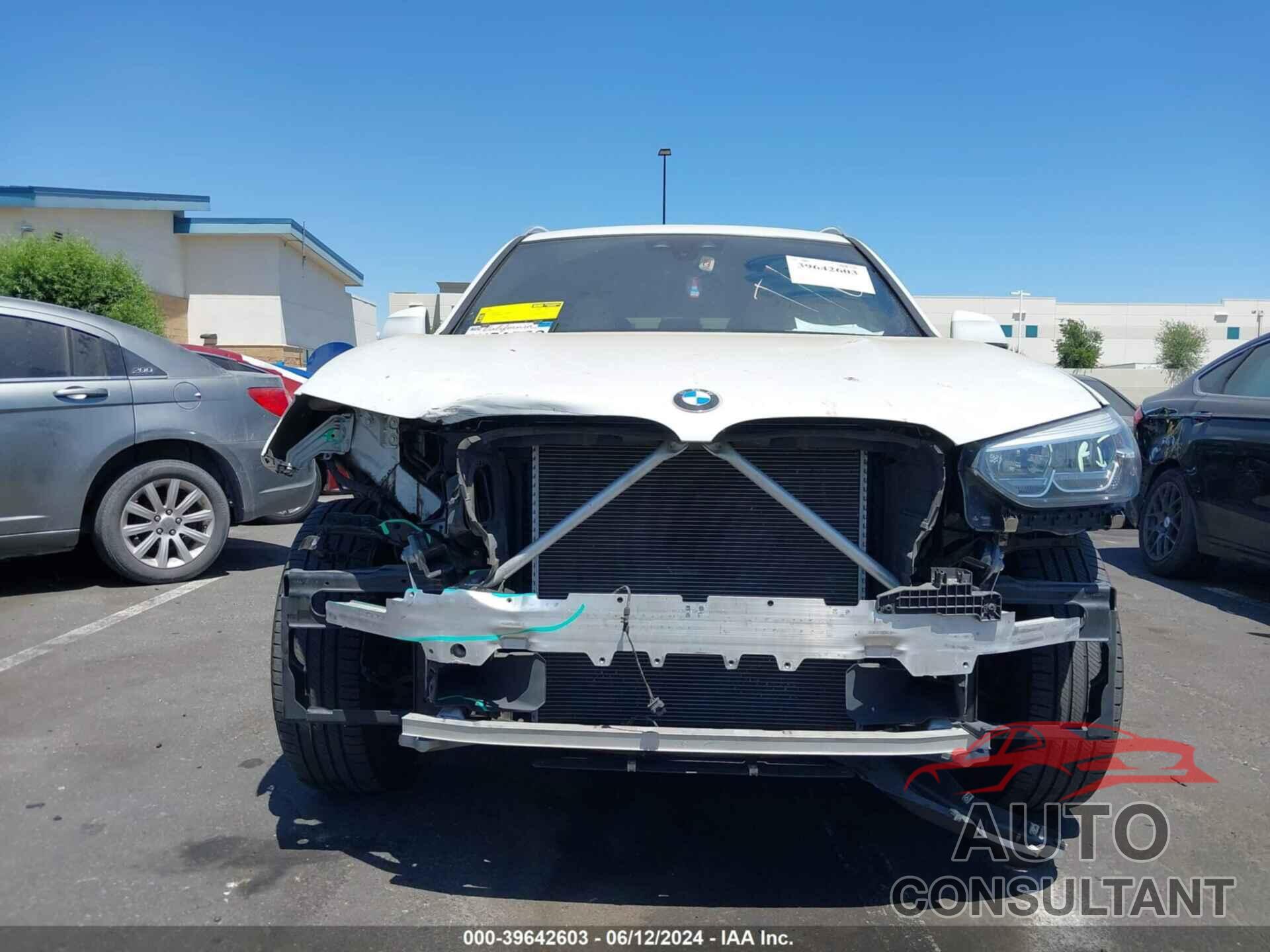 BMW X3 2019 - 5UXTR7C52KLF27320