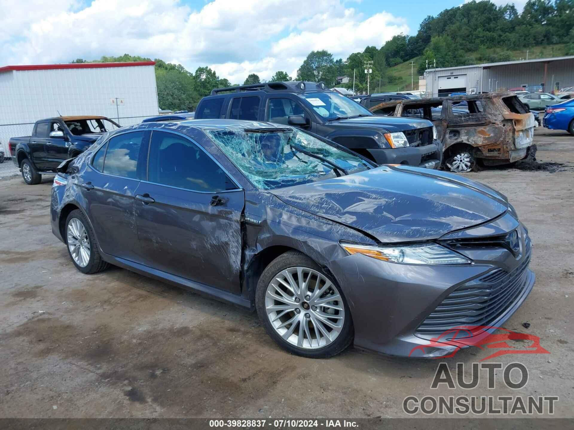 TOYOTA CAMRY 2020 - 4T1F31AK7LU533608