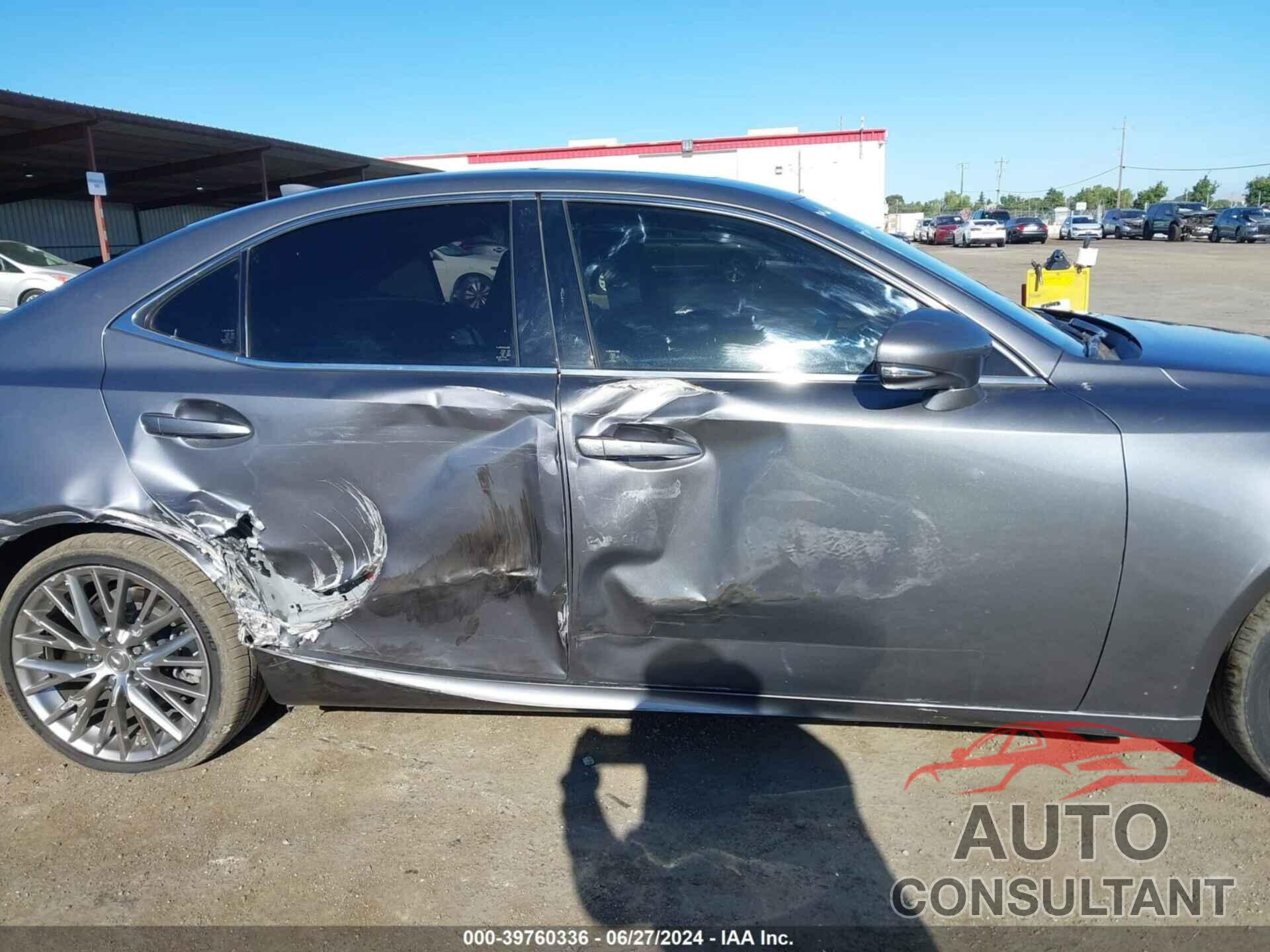 LEXUS IS 200T 2016 - JTHBA1D20G5032434