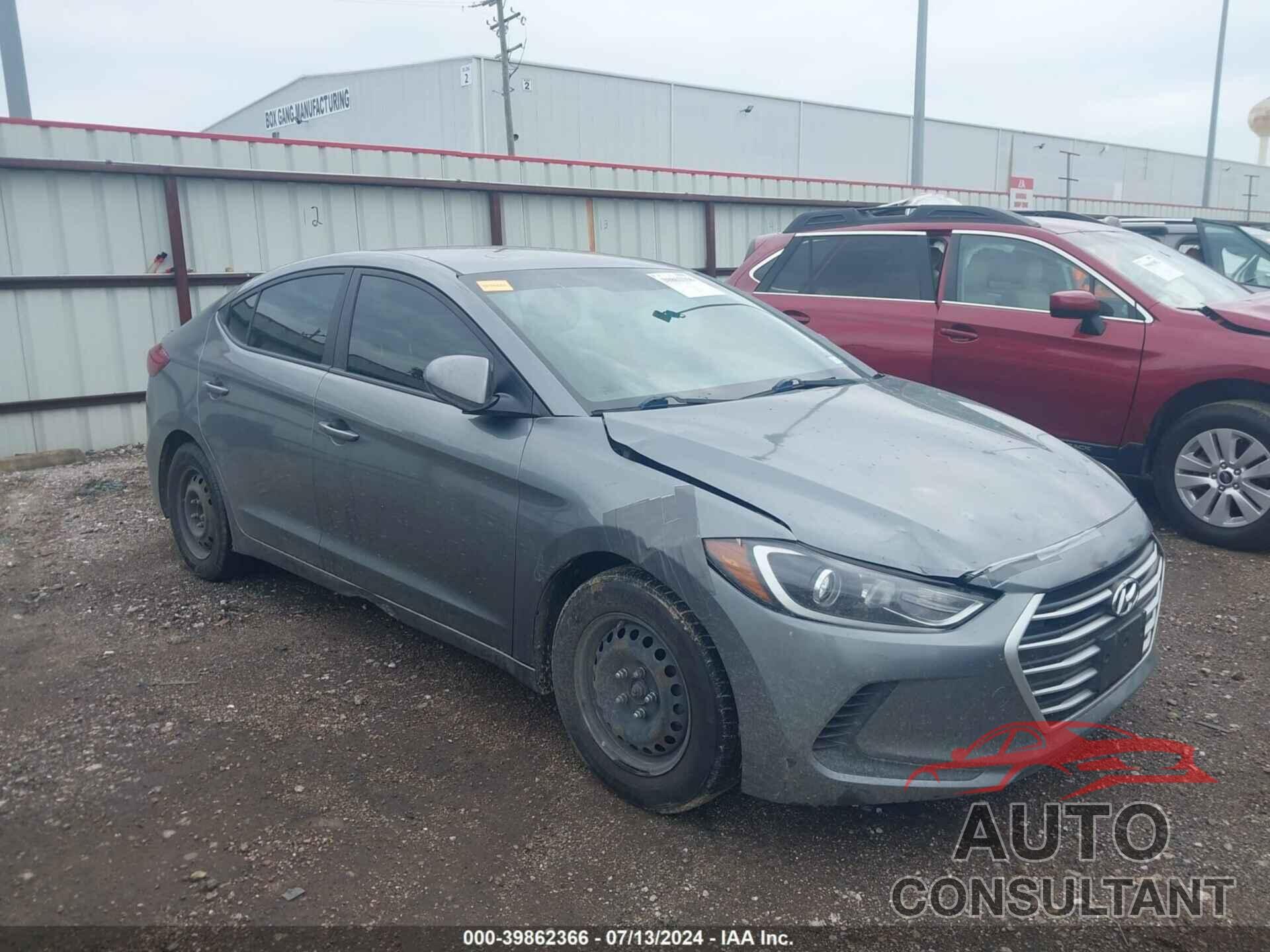 HYUNDAI ELANTRA 2018 - KMHD74LF4JU632848