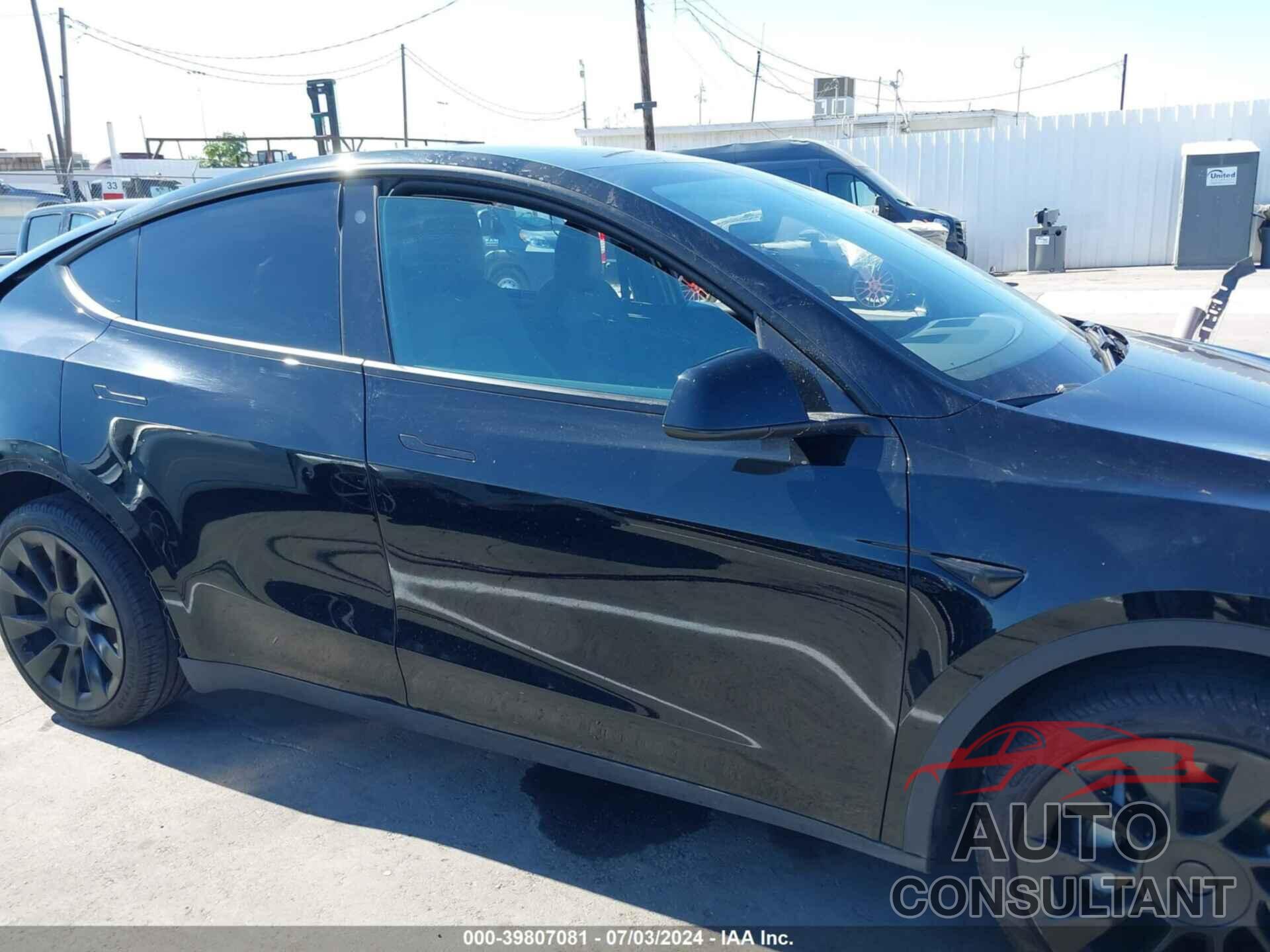 TESLA MODEL Y 2022 - 7SAYGDEE7NF514224