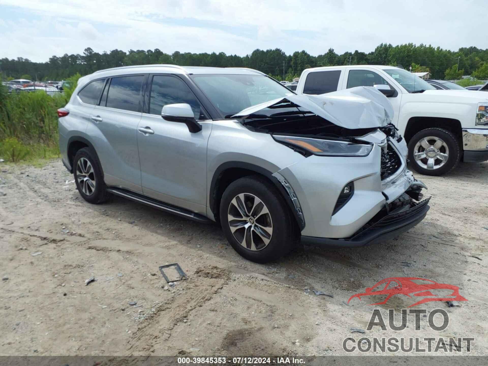 TOYOTA HIGHLANDER 2021 - 5TDGZRAH4MS051890