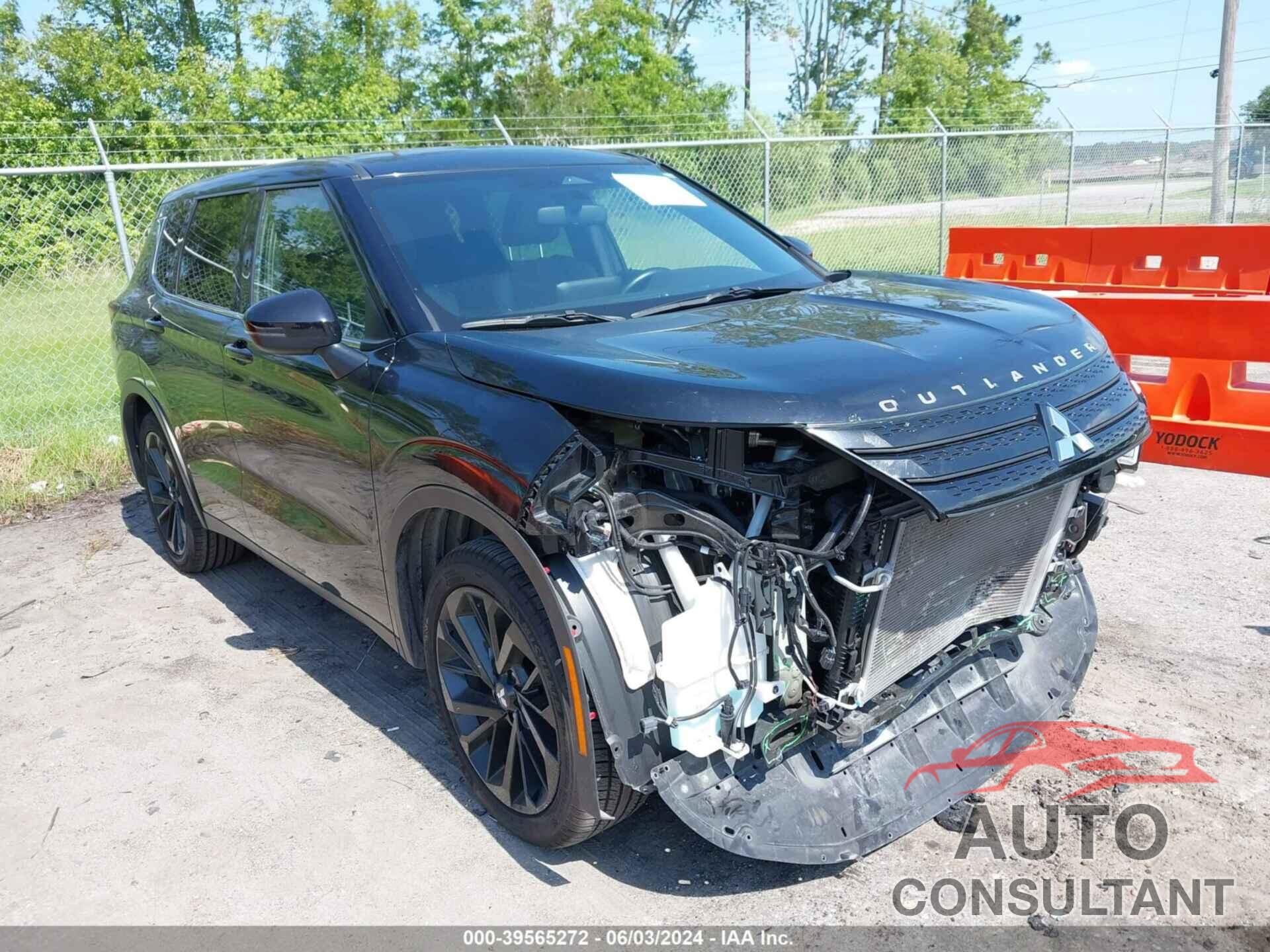 MITSUBISHI OUTLANDER 2022 - JA4J3UA85NZ090671