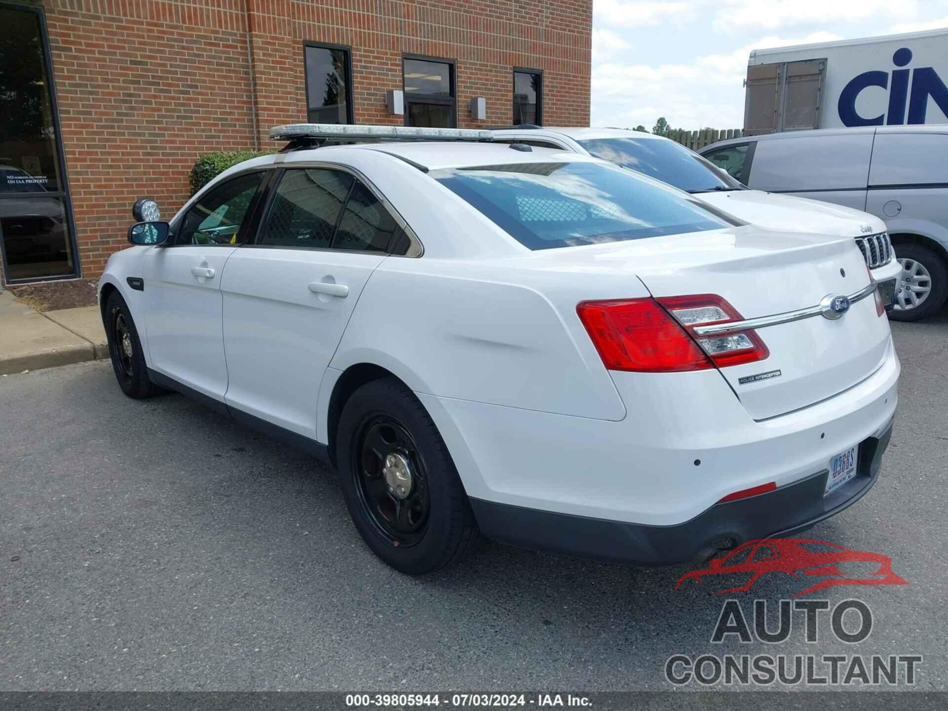 FORD POLICE INTERCEPTOR 2017 - 1FAHP2L82HG103358
