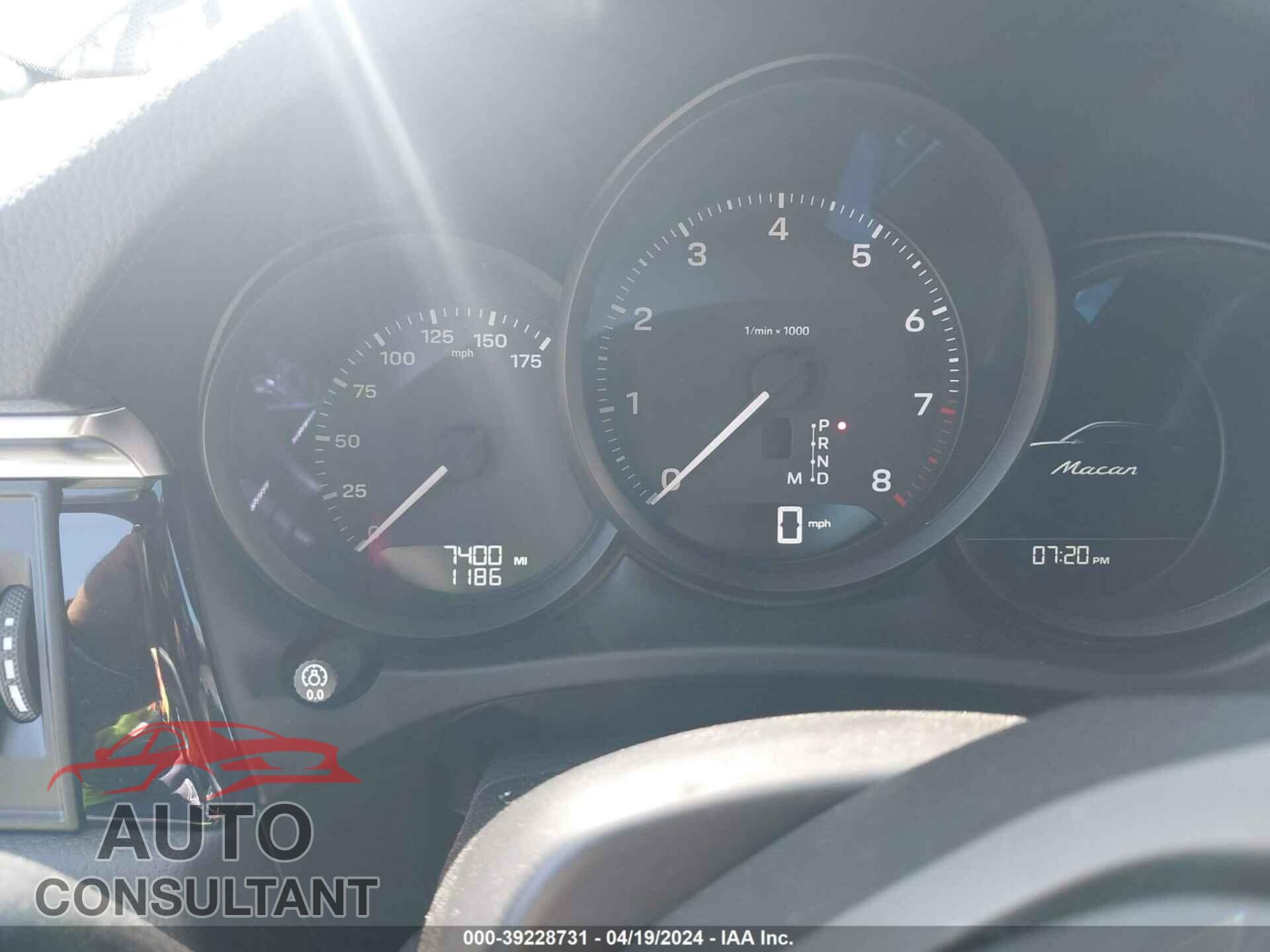 PORSCHE MACAN 2023 - WP1AA2A59PLB21446