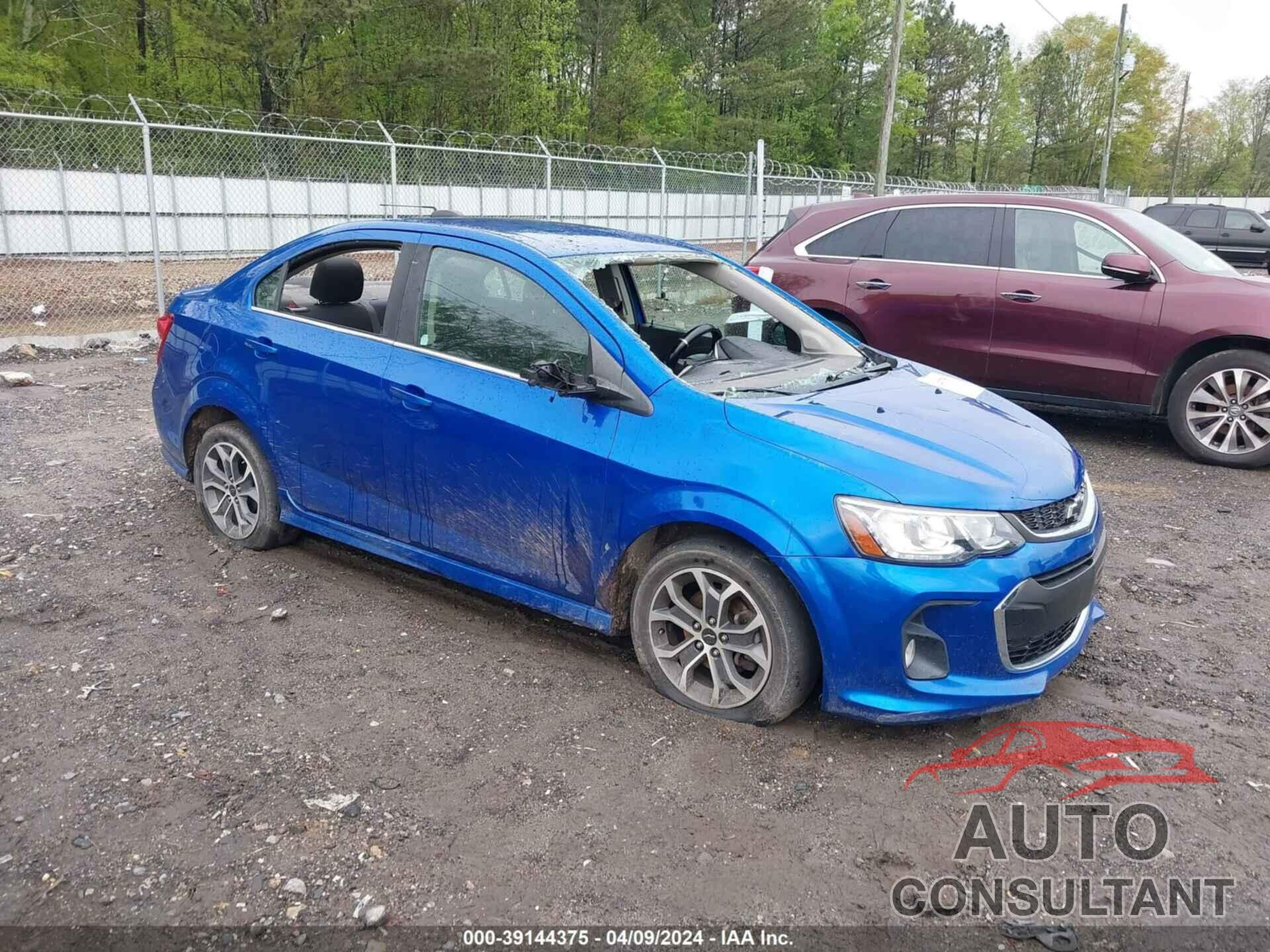 CHEVROLET SONIC 2019 - 1G1JD5SB8K4132349