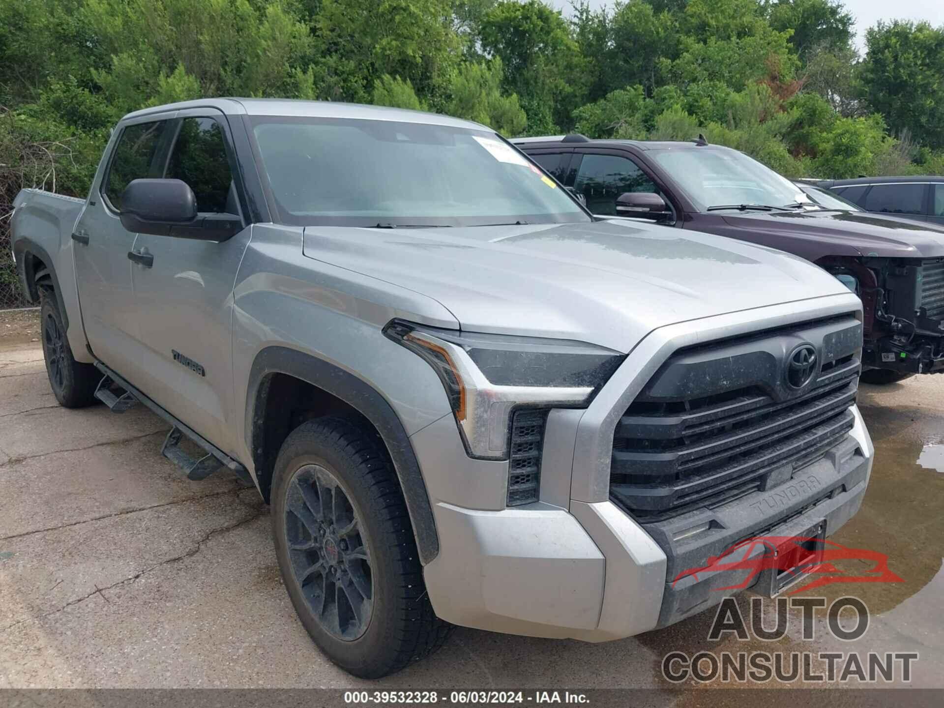 TOYOTA TUNDRA 2023 - 5TFLA5DB2PX097710